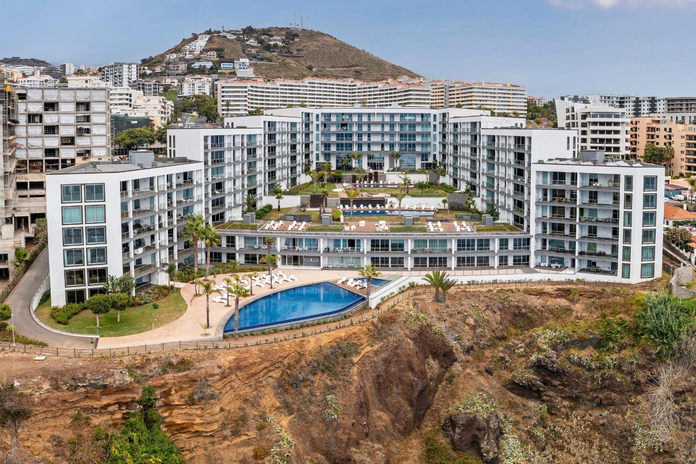 Hotel Madeira Palace I by An Island Apart - Image 1