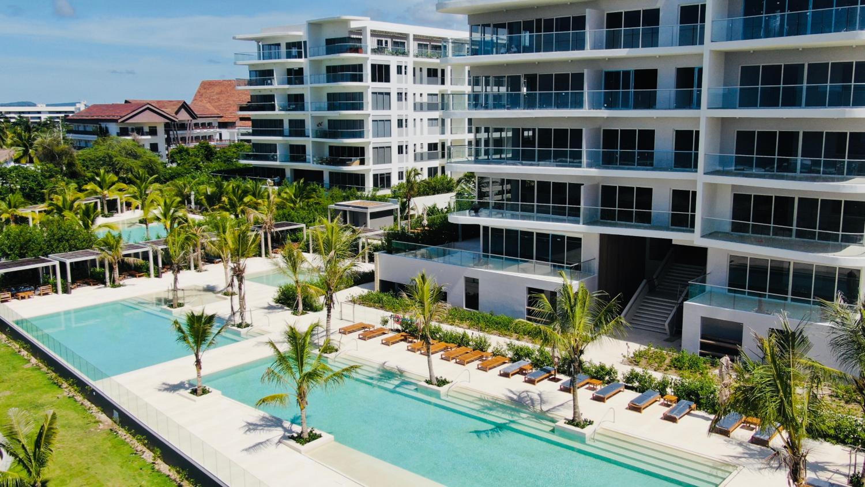 !Condominio de Lujo! Playa + Piscinas + Natural