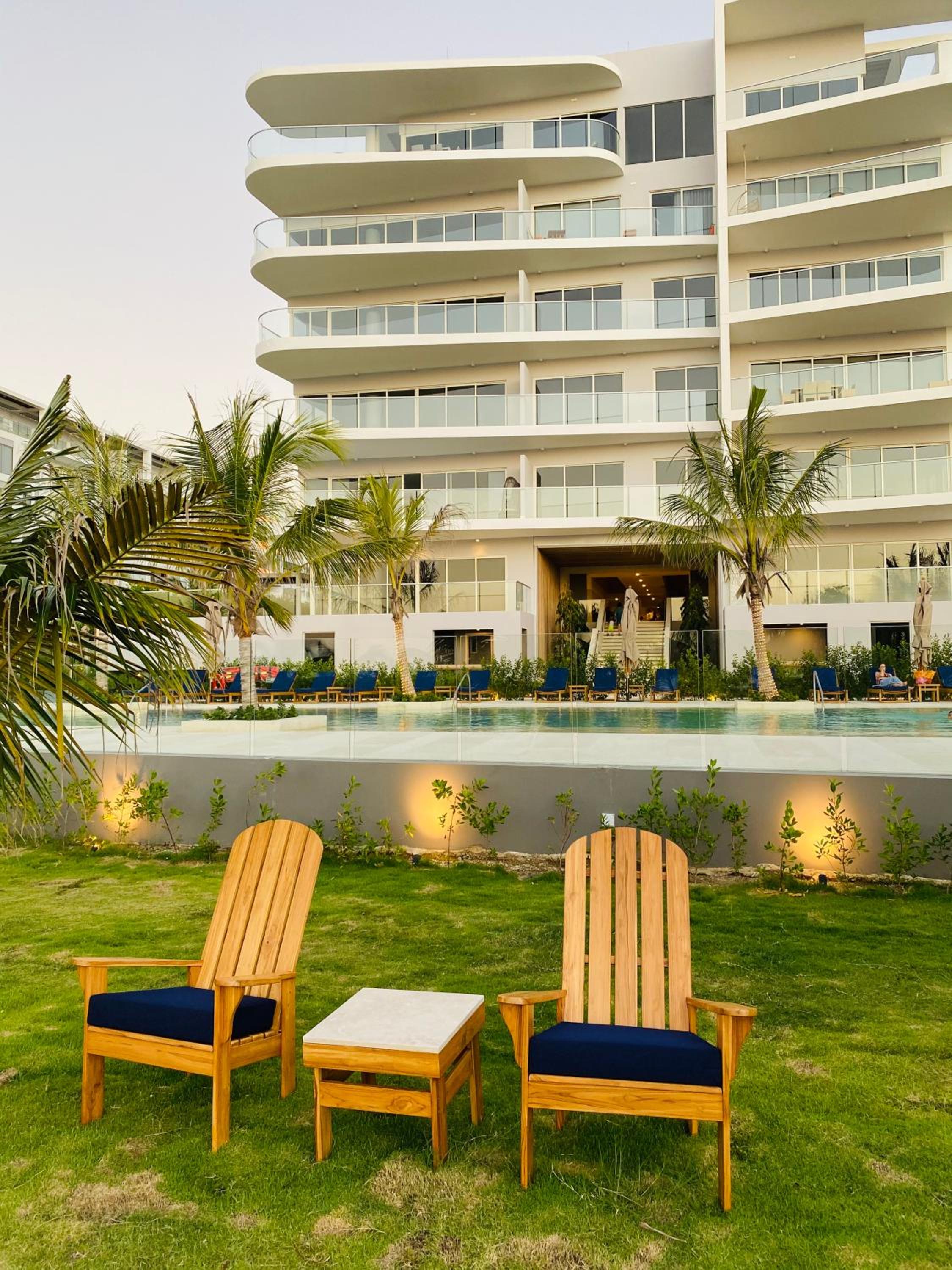 !Condominio de Lujo! Playa + Piscinas + Natural