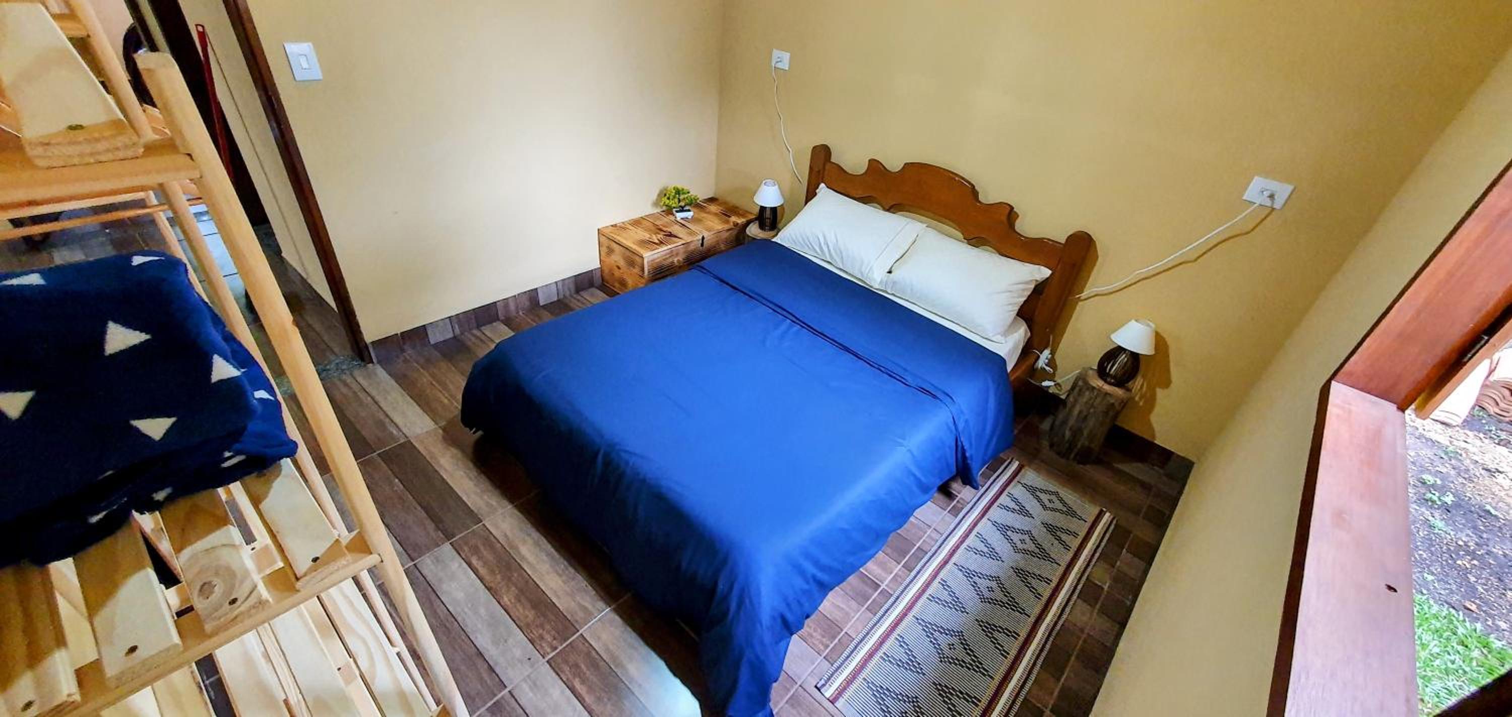 A CASA AMALELA