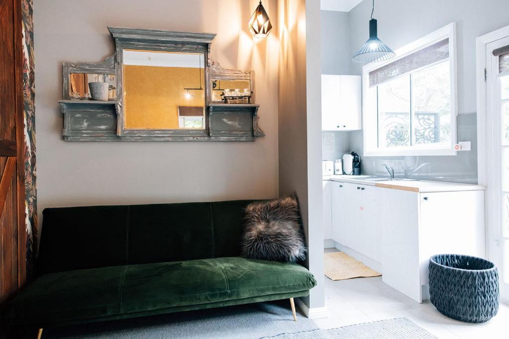 One Bedroom Cottage with Shared Pool