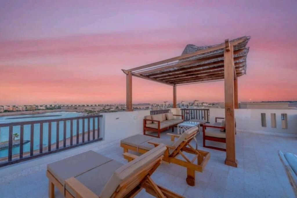 Lagoon View Penthouse - El Gouna Paradise Escape