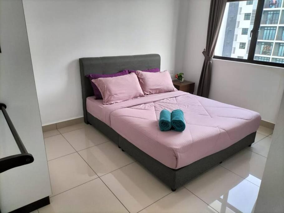Cikgukay Desaru Homestay Apartment With Pool View WiFi & Netflix