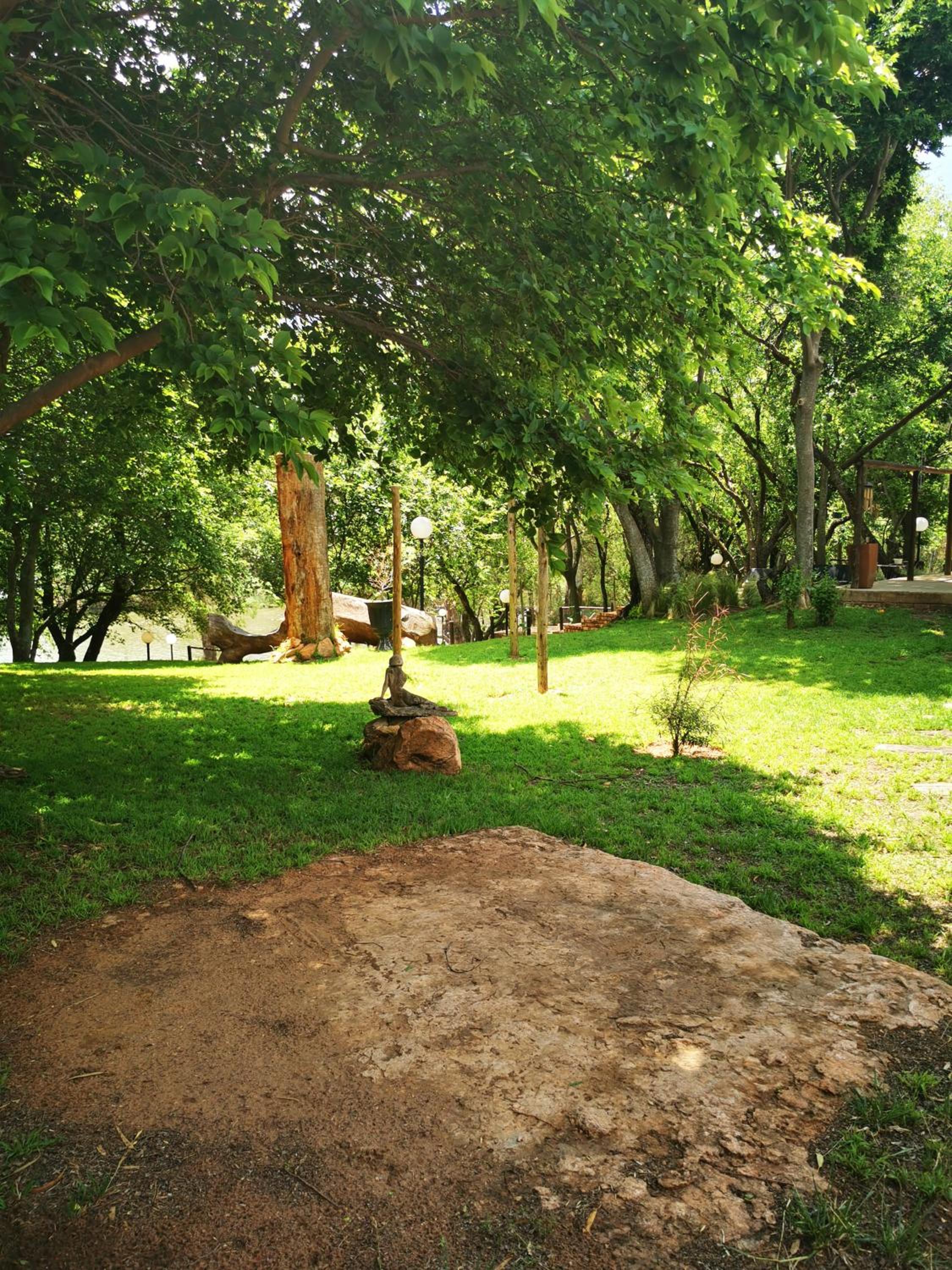 Photo 33