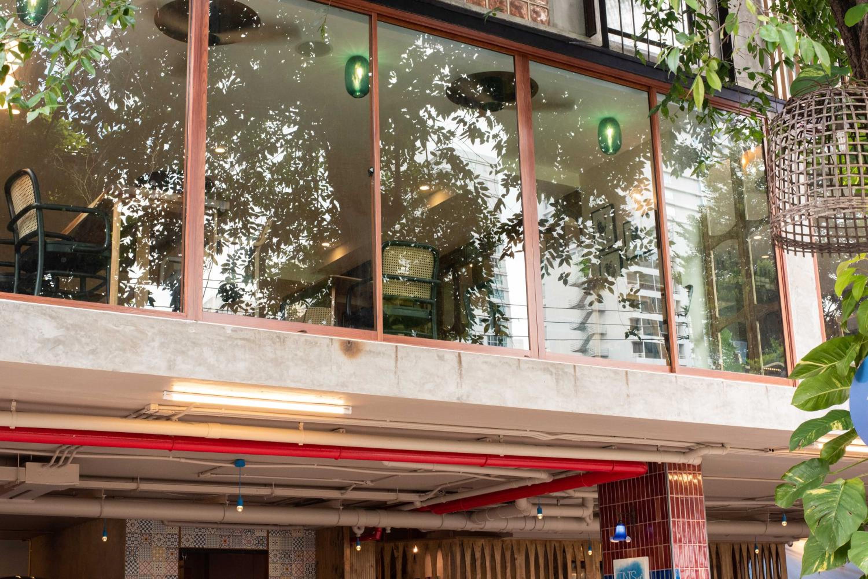 Hotel Tints of Blue Hotel - Image 1