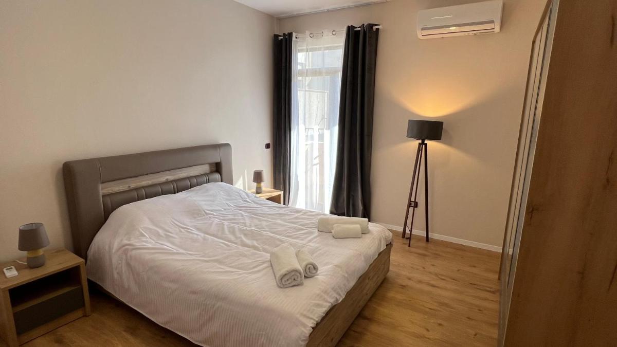 CENTRAL - Cosy Apartment Tirana (With Balcony) photo 5