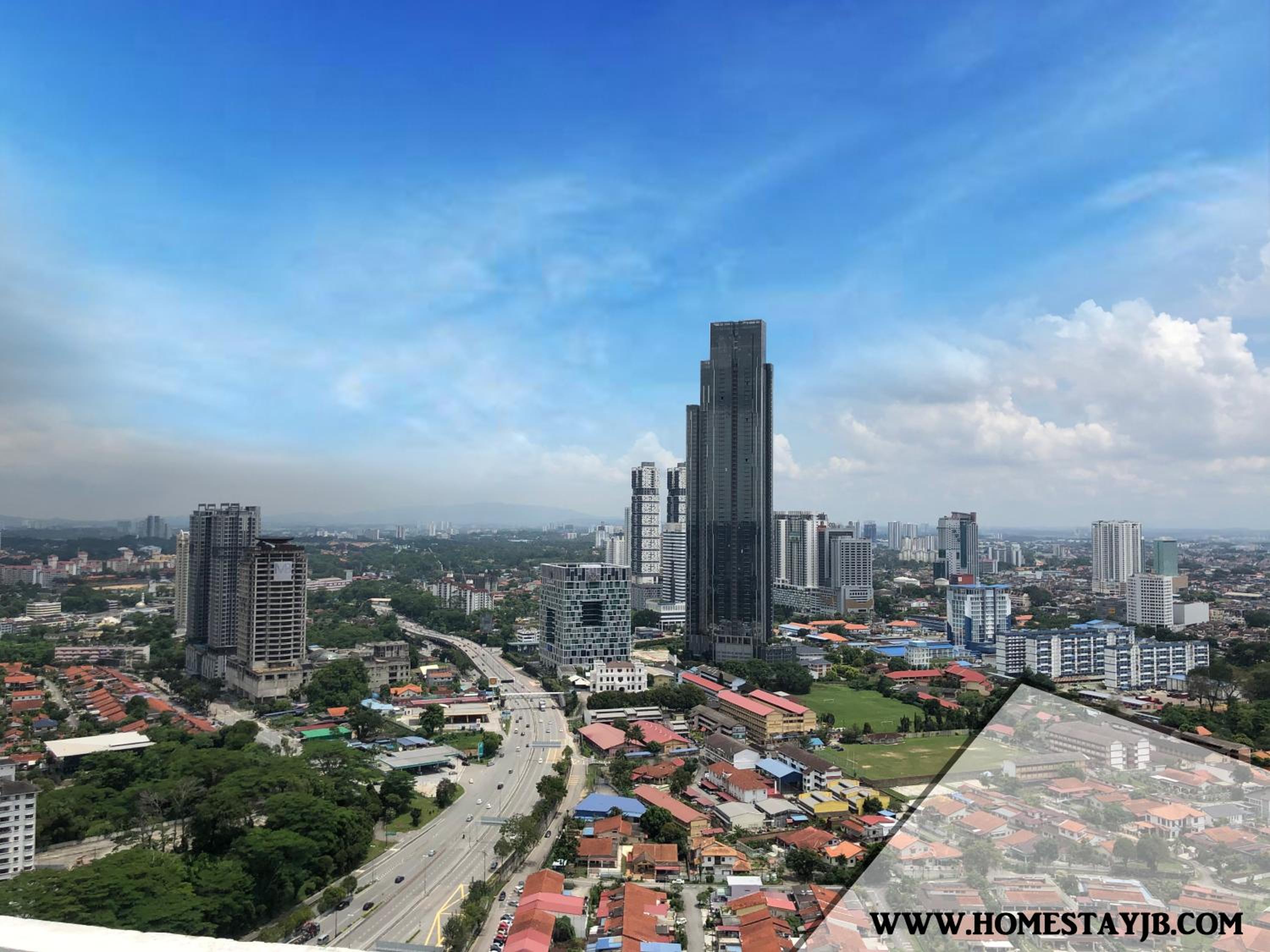 Paragon Suite Homestay by Antlerzone