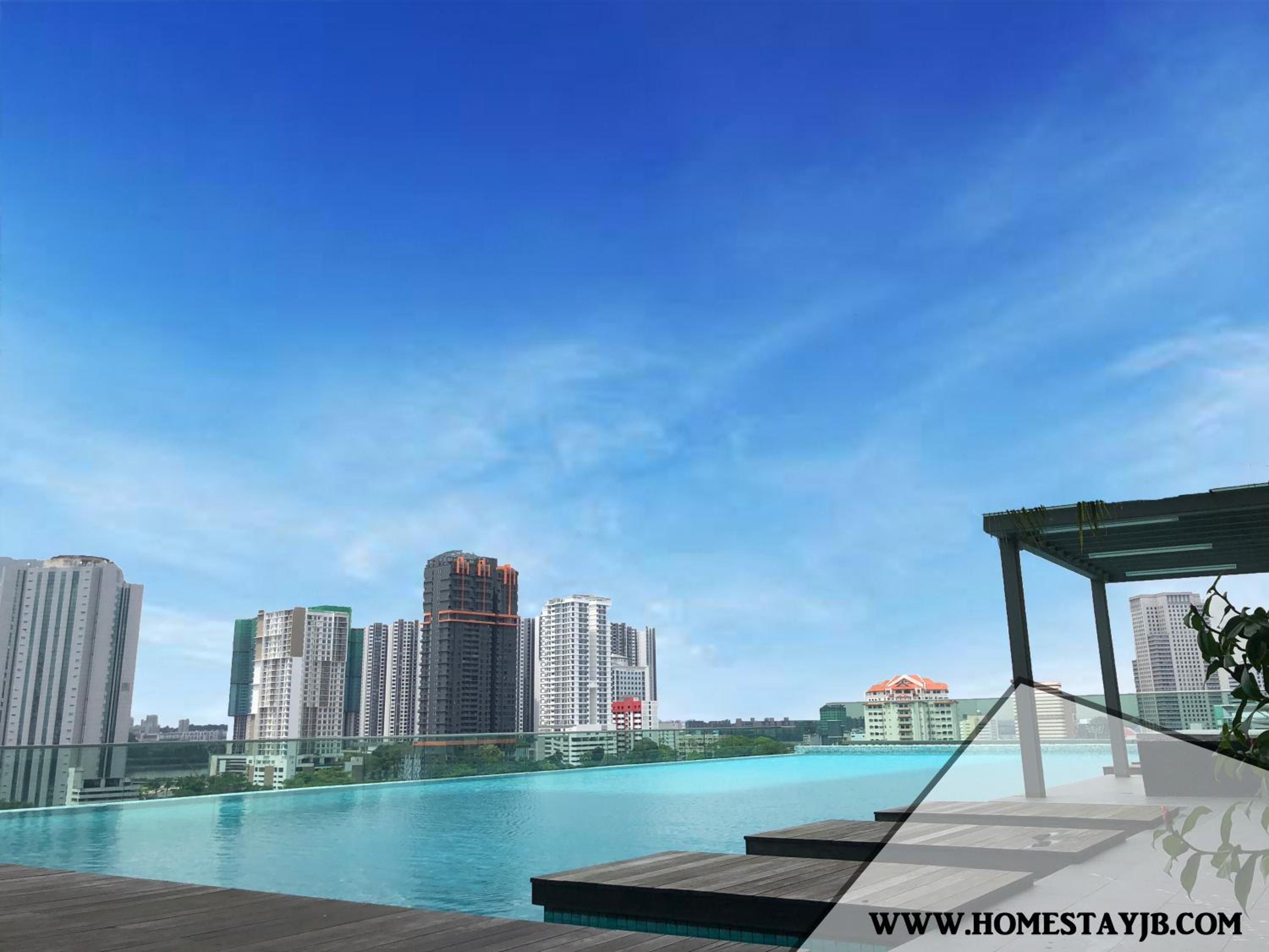 Paragon Suite Homestay by Antlerzone