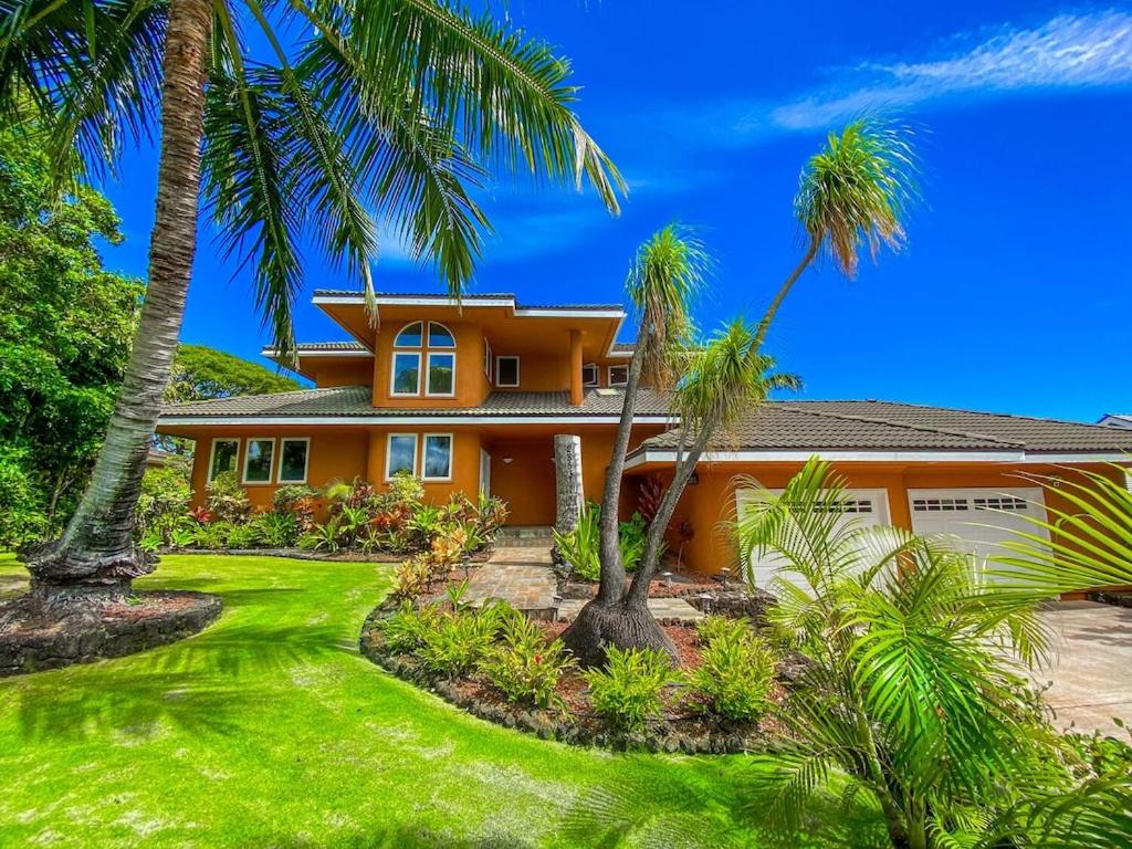 Gorgeous 4 br 10 on Golf Course/Near Poipu Beach view 3