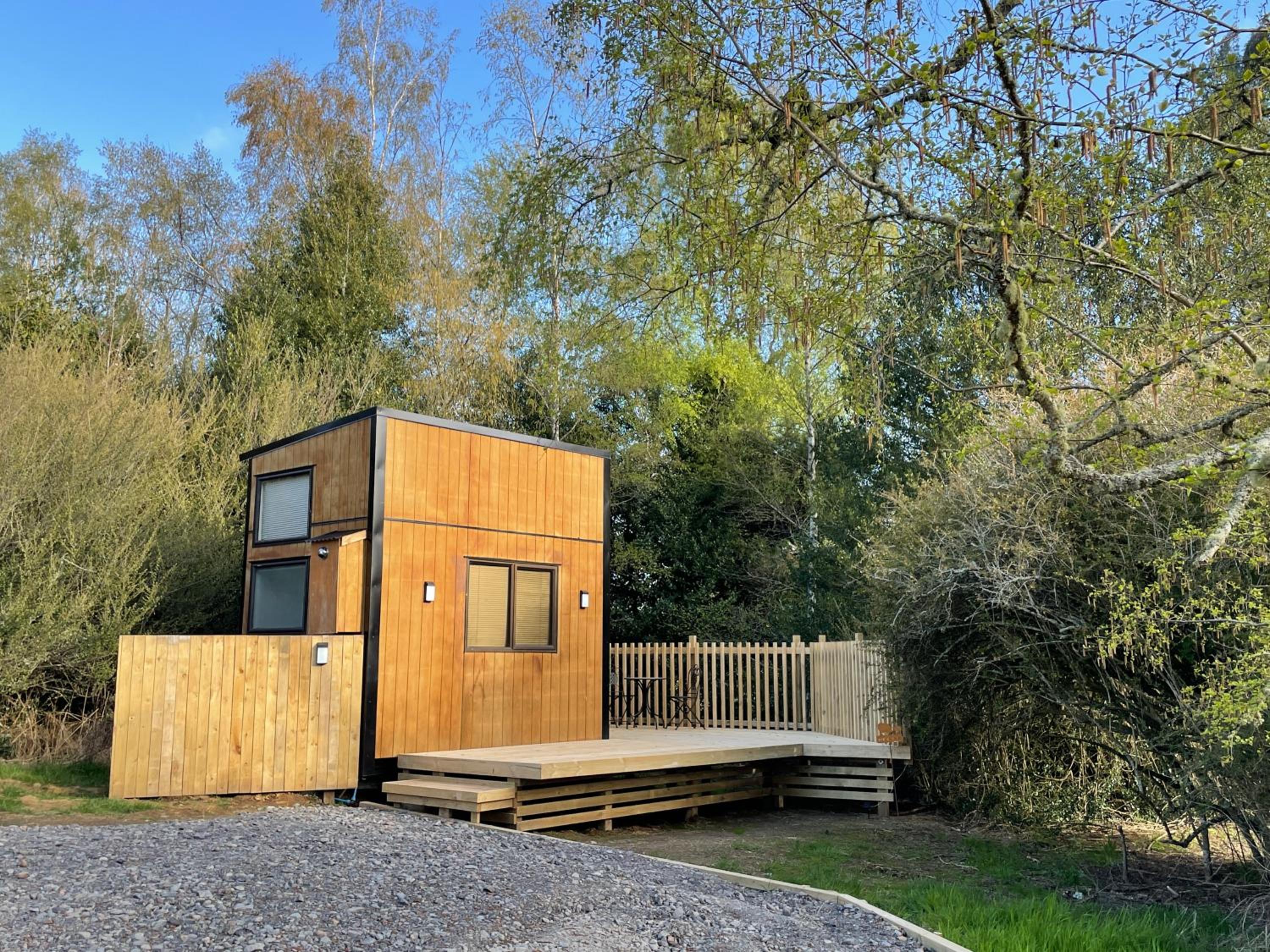 Tiny House in the Bush - a minute from town centre Ruapehu Unique Stays