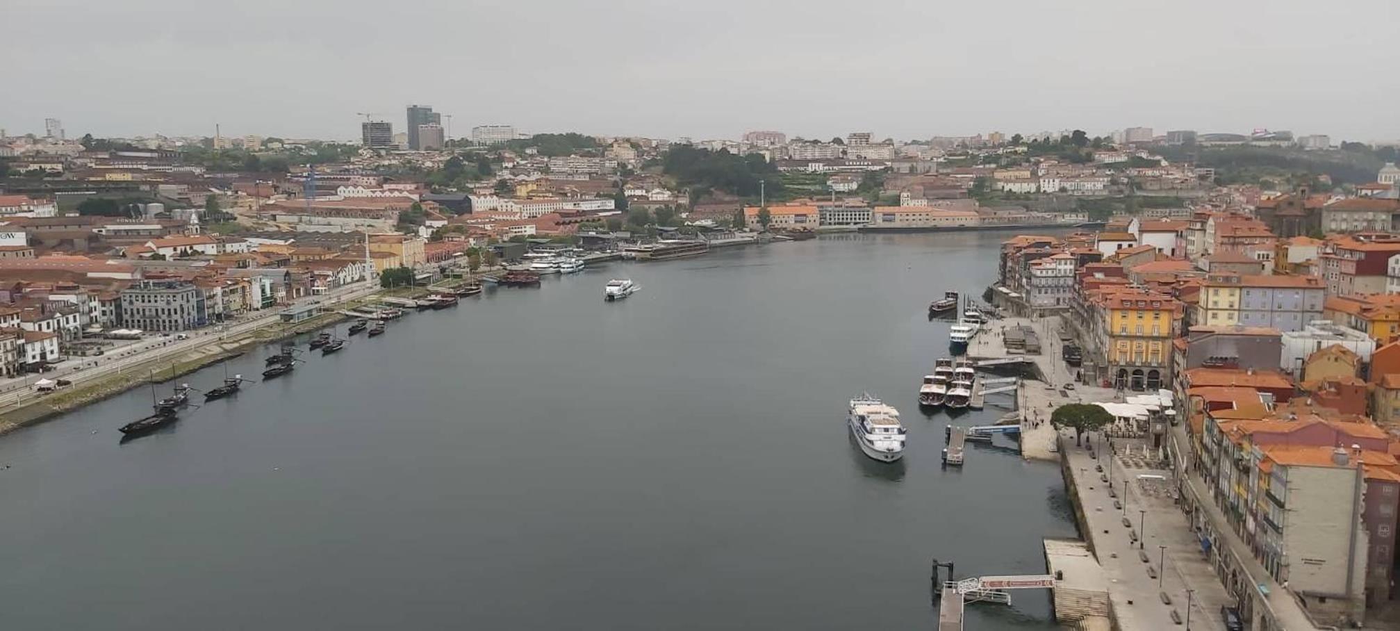 Casa do Barqueiro - Porto view 5