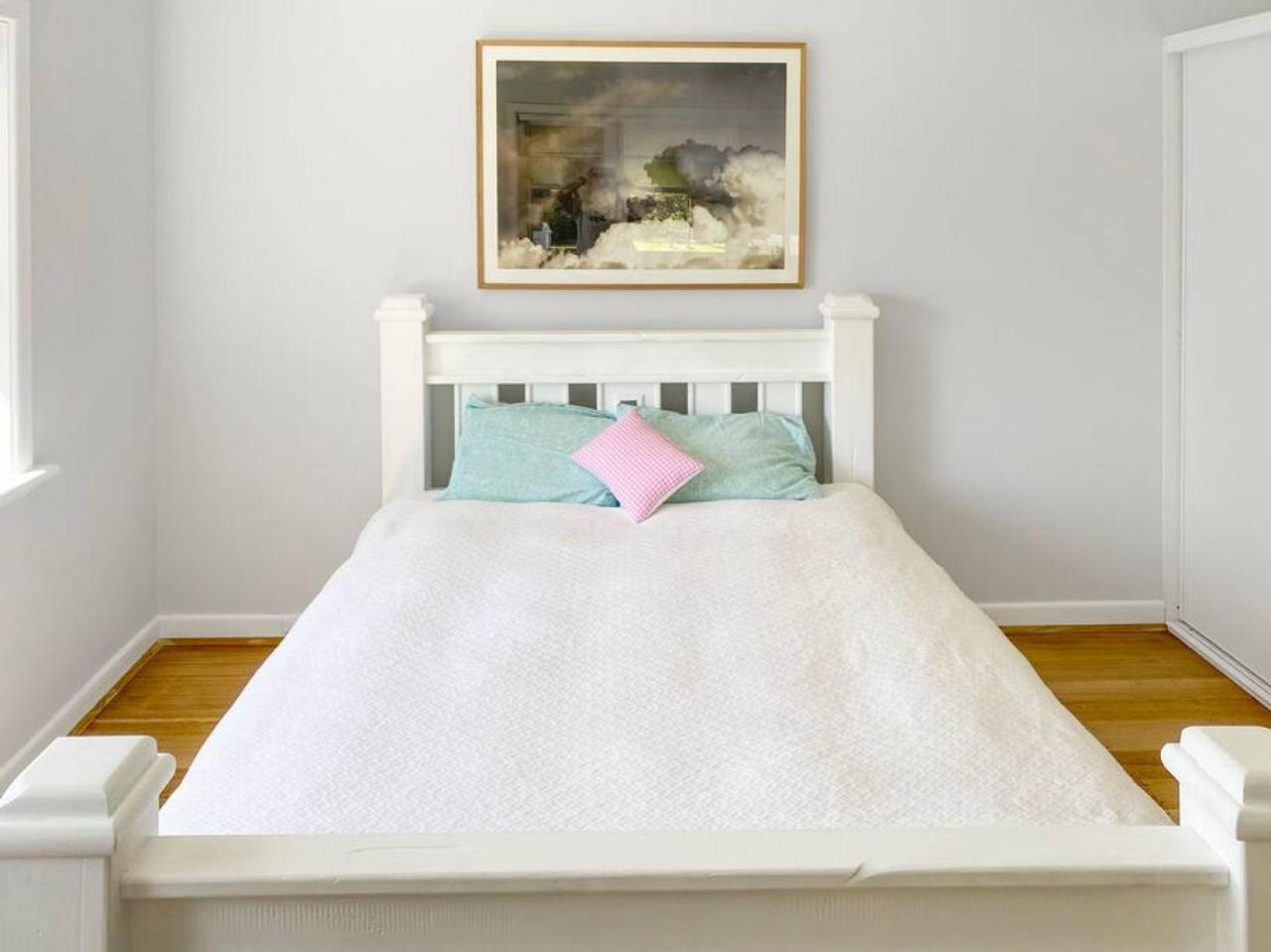 Coastal Charm Dog Friendly home by Custom Bnb Hosting