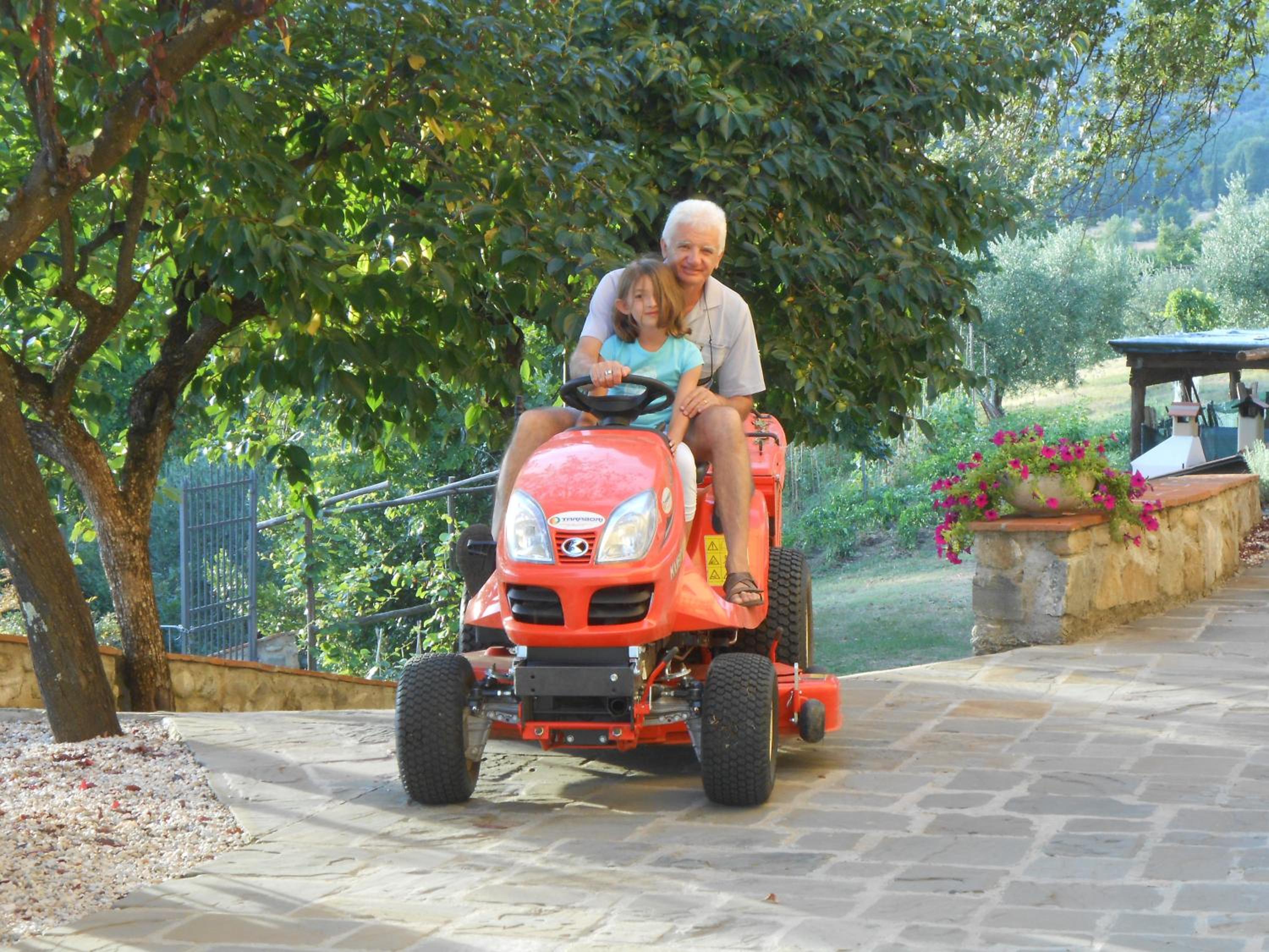 Amedea Tuscany Country Experience