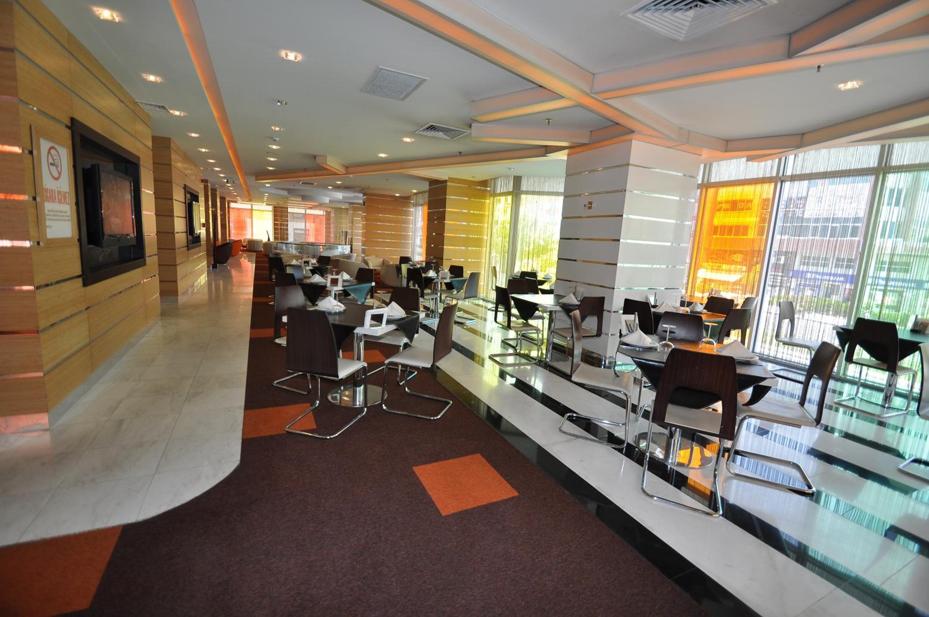 City Hotel Ankara - Image 39