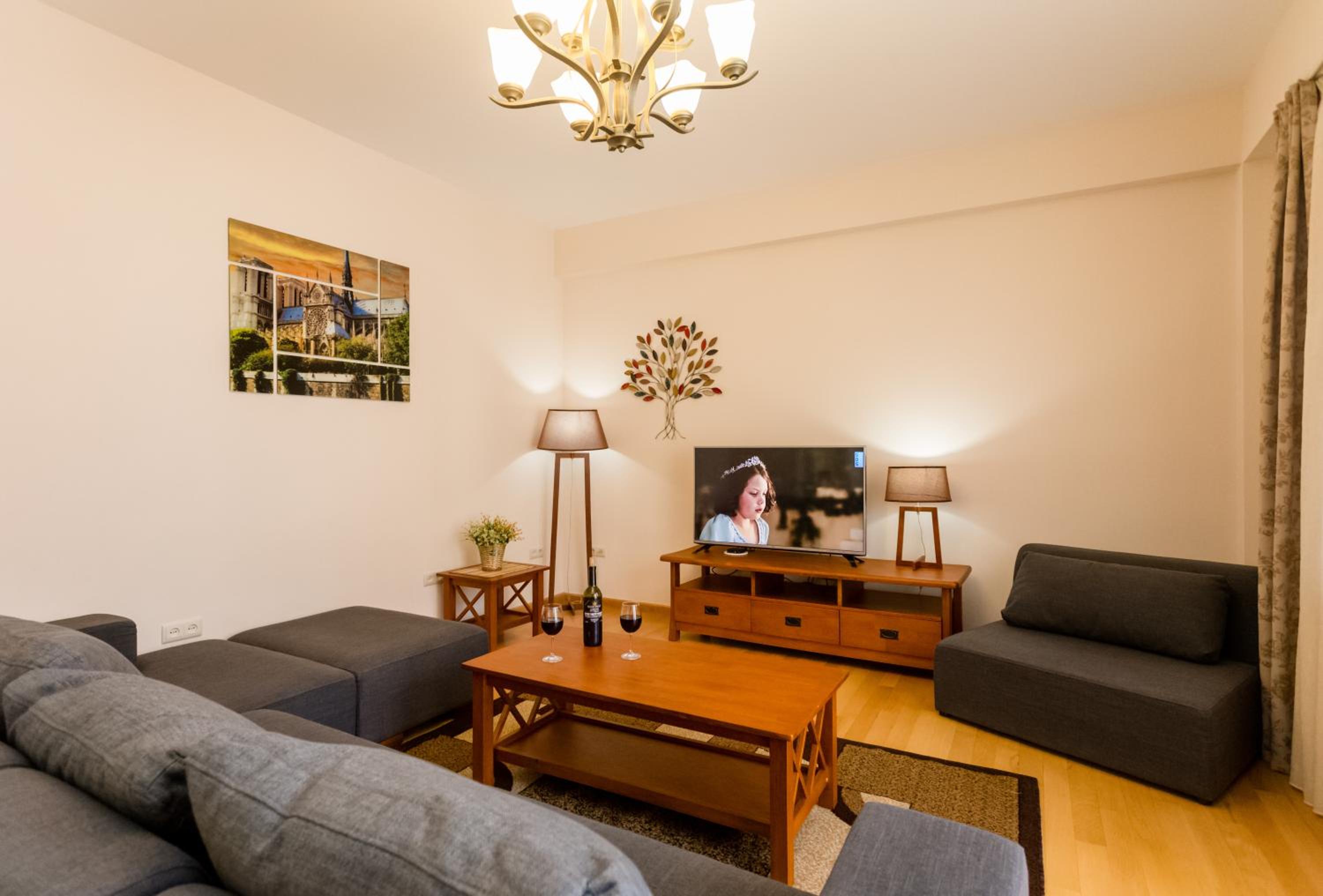 Comfy Home III view 2