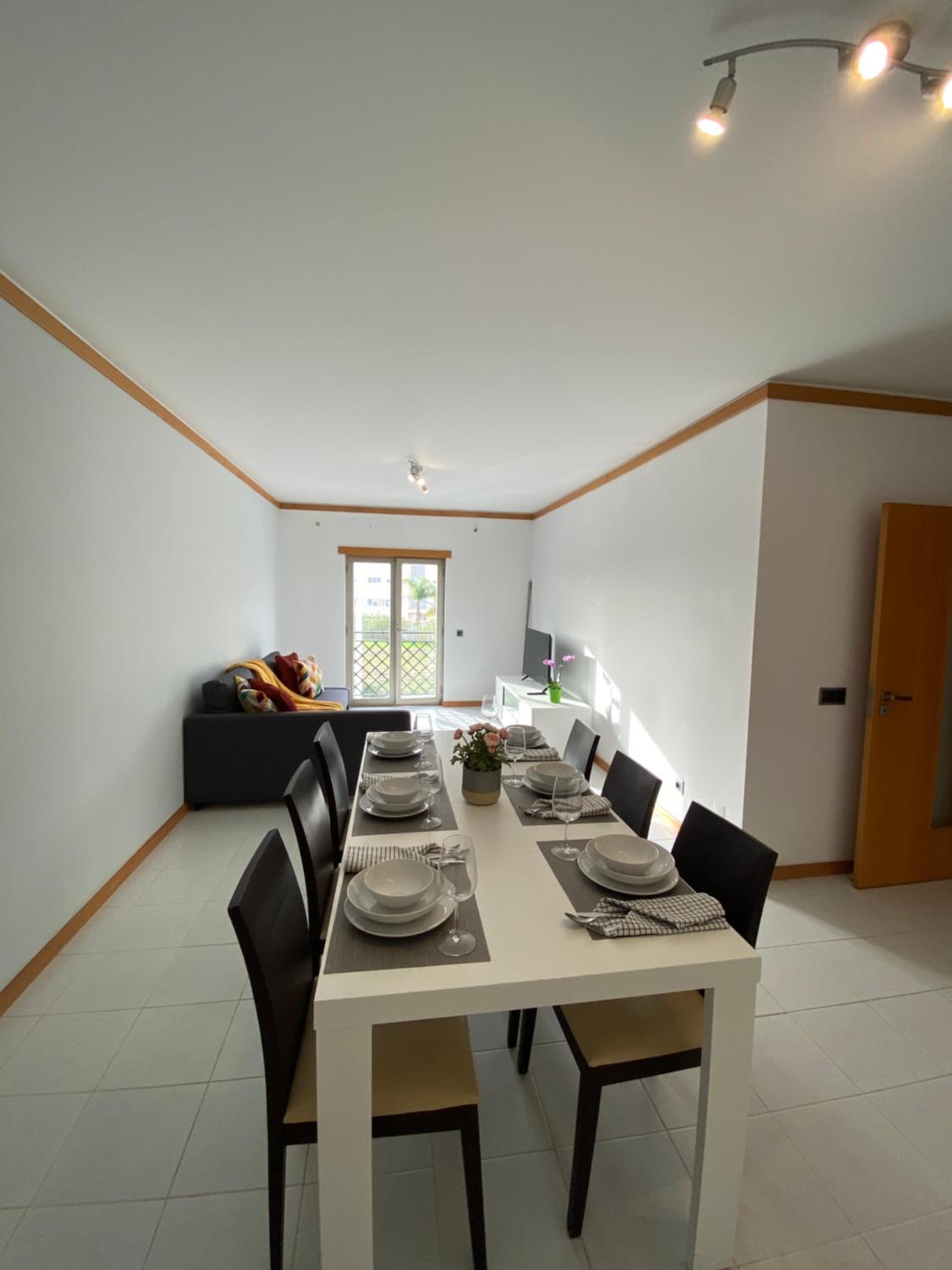 Apartamento Rua do Sol by Localhosting en Albufeira — dining