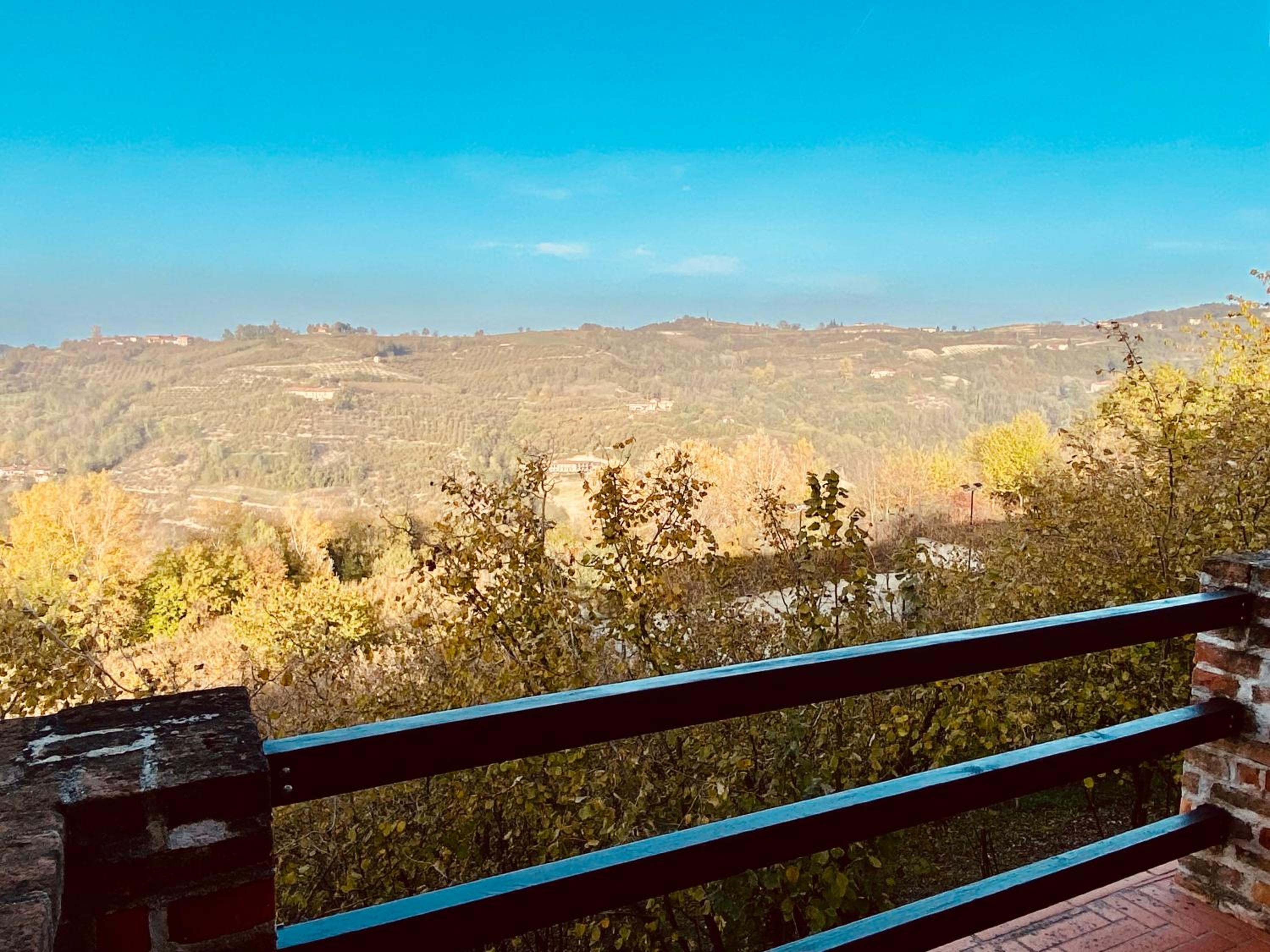 La Rosa di Langa - Charming Panoramic House photo 2