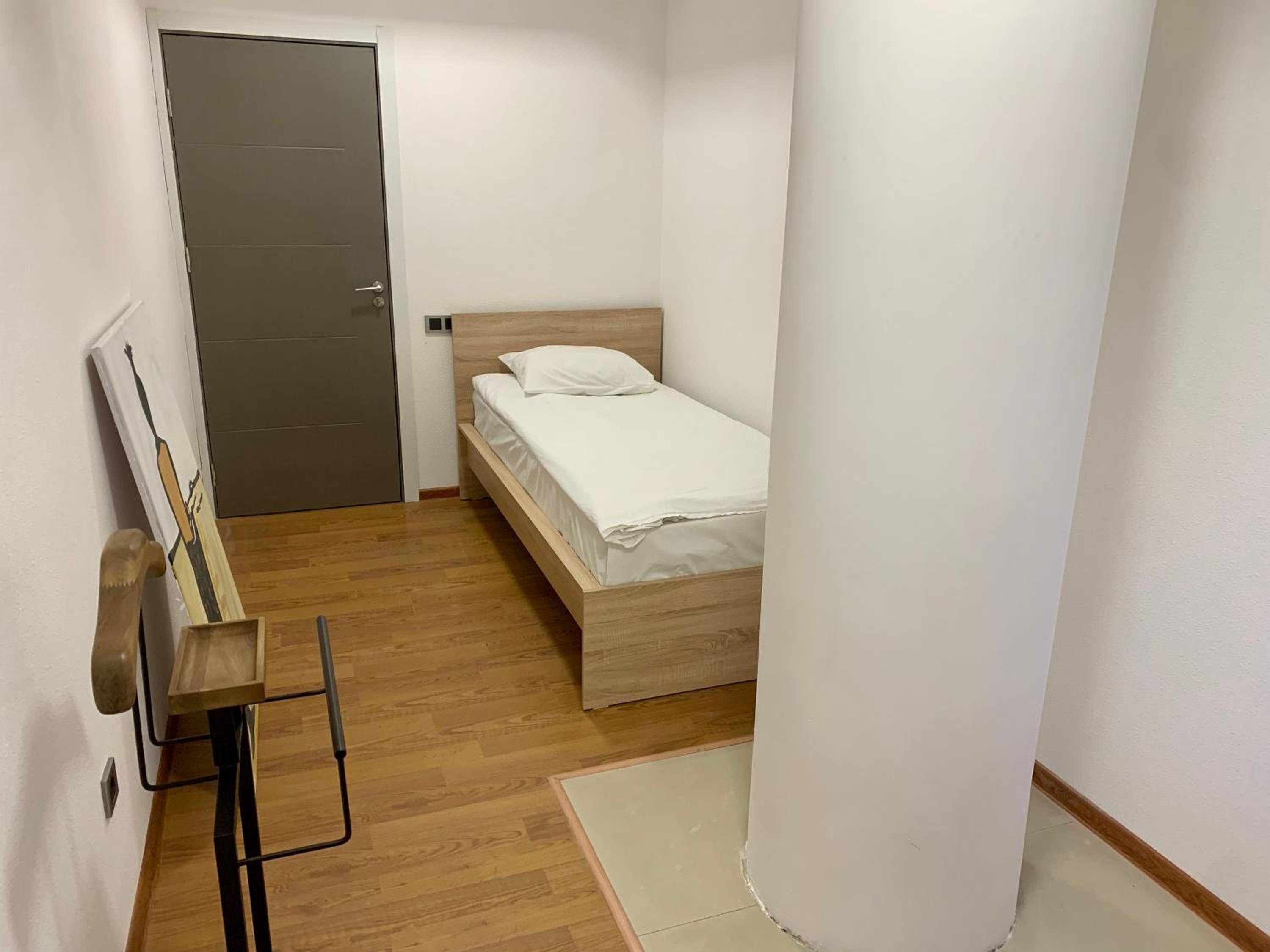 One Day Hostel