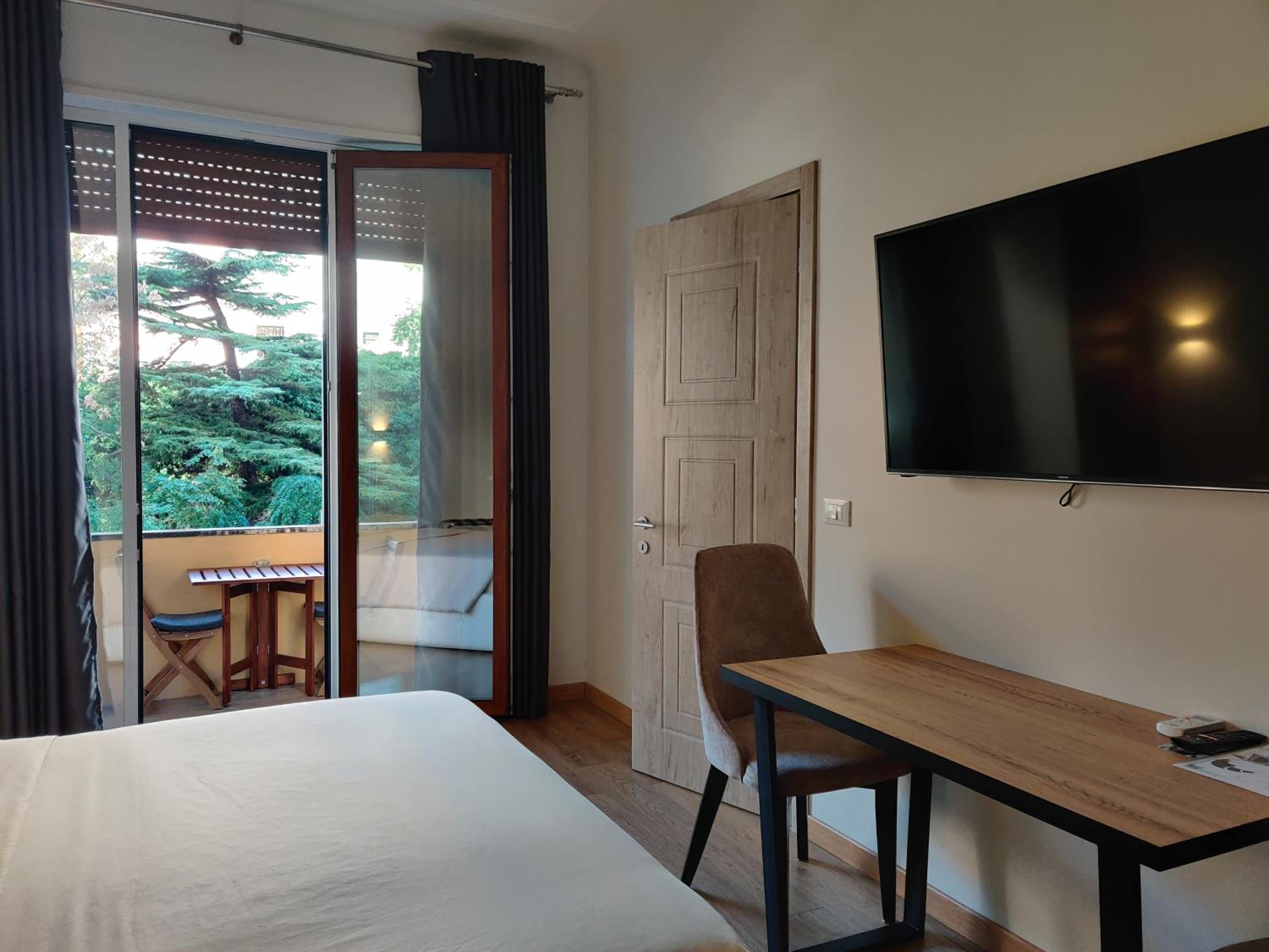 hotel room