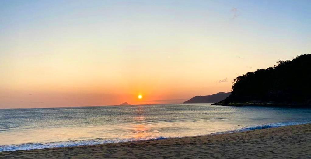 Casa na Linda Praia de Paúba! Condomínio Tranquilo - 150 metros do Mar!!!