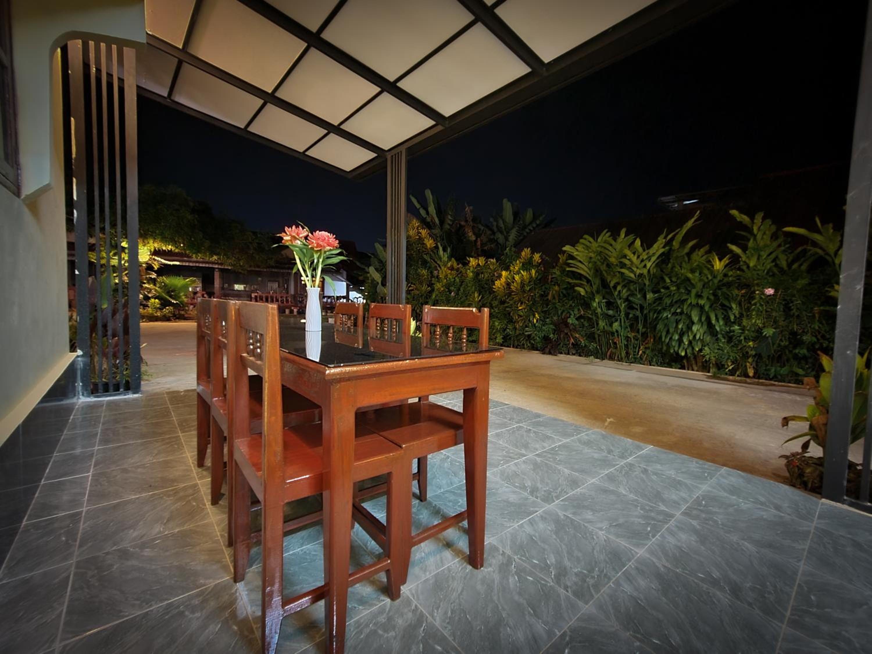 Saphaothong guesthouse, photo 13