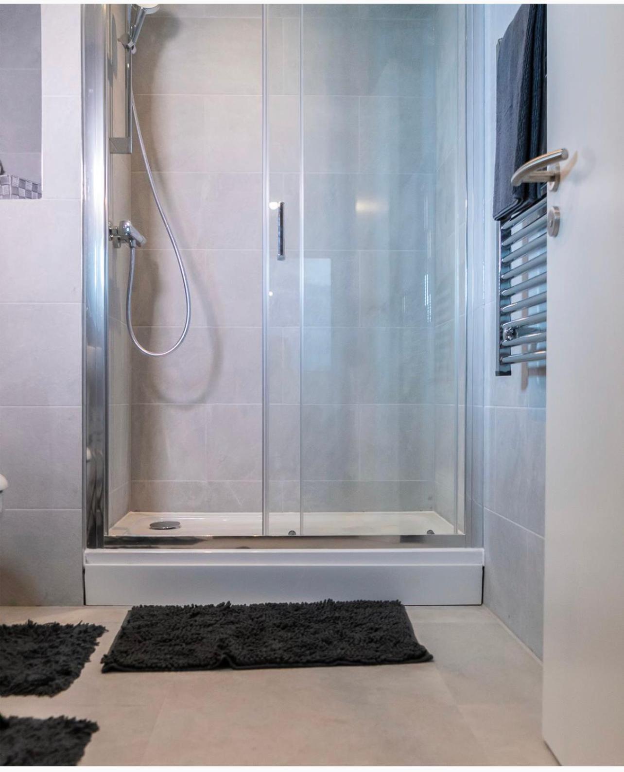 Manchester lovely two bedrooms apartment