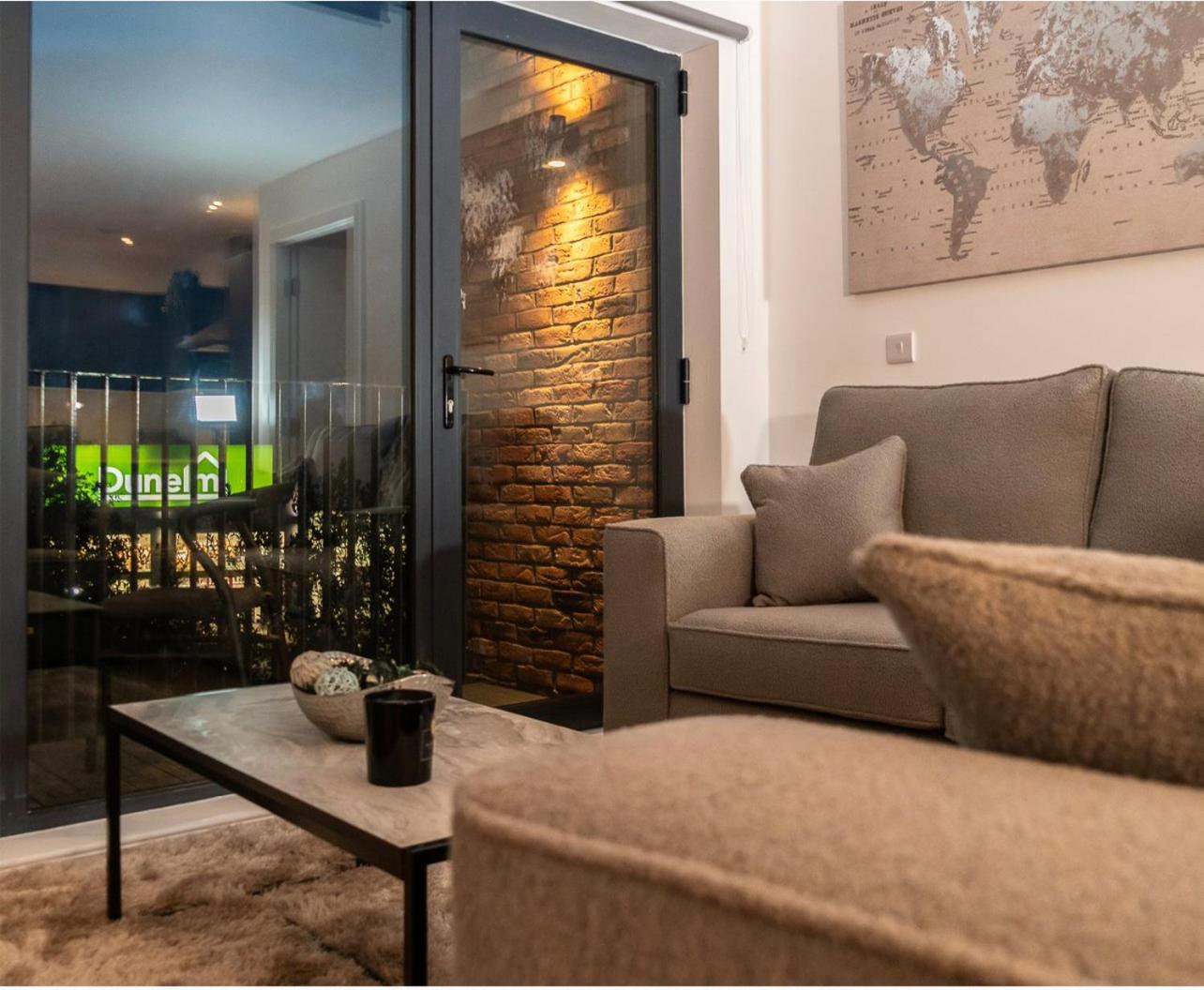 Manchester lovely two bedrooms apartment