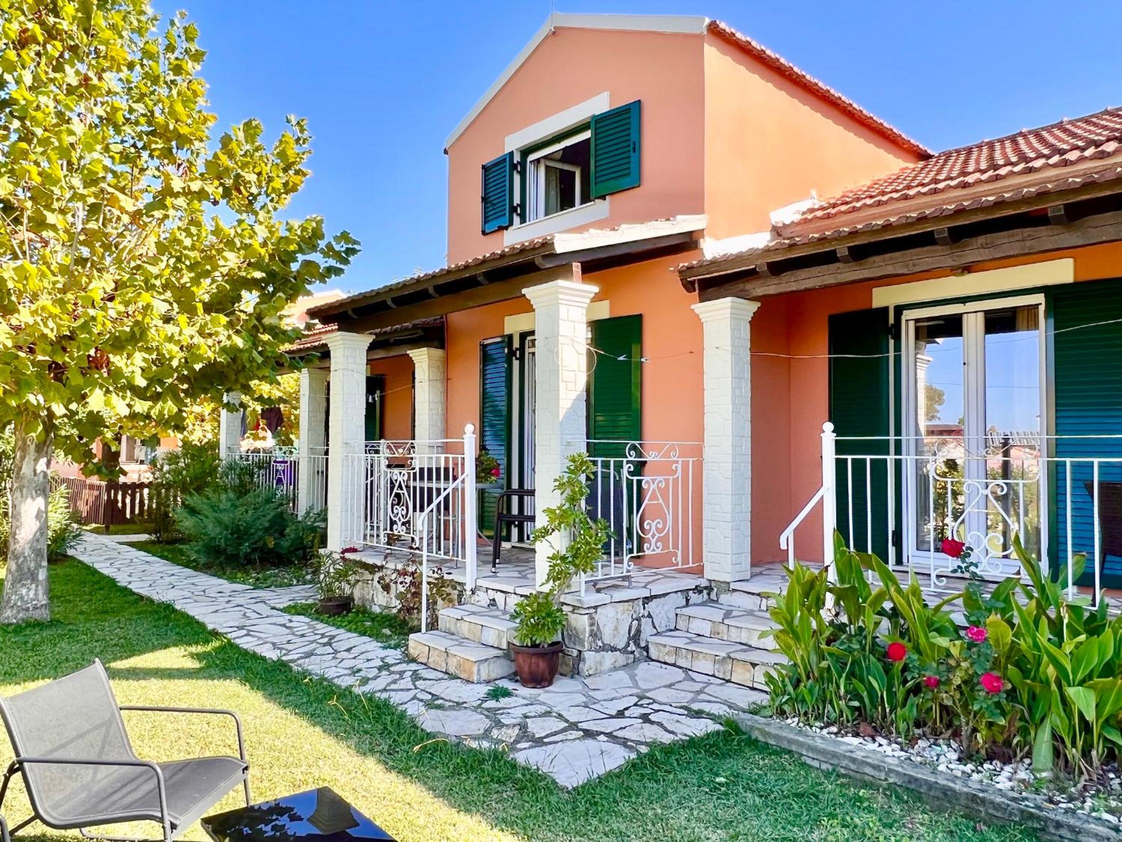 Hotel Asteraki Beach House by DadoVillas - Image 1