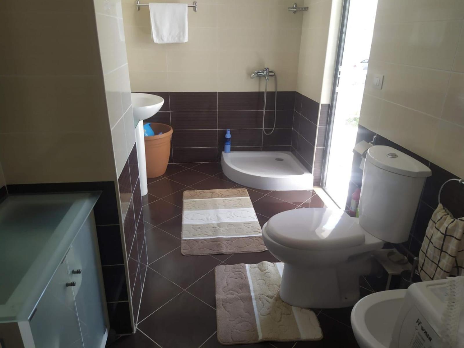 Saranda Sea View Family Apartment