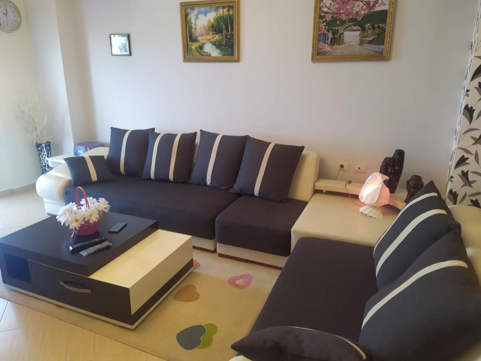 Saranda Sea View Family Apartment