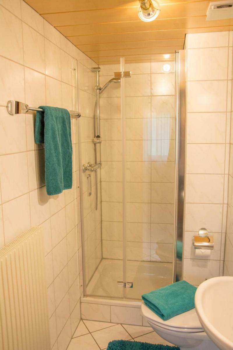 Photo 28