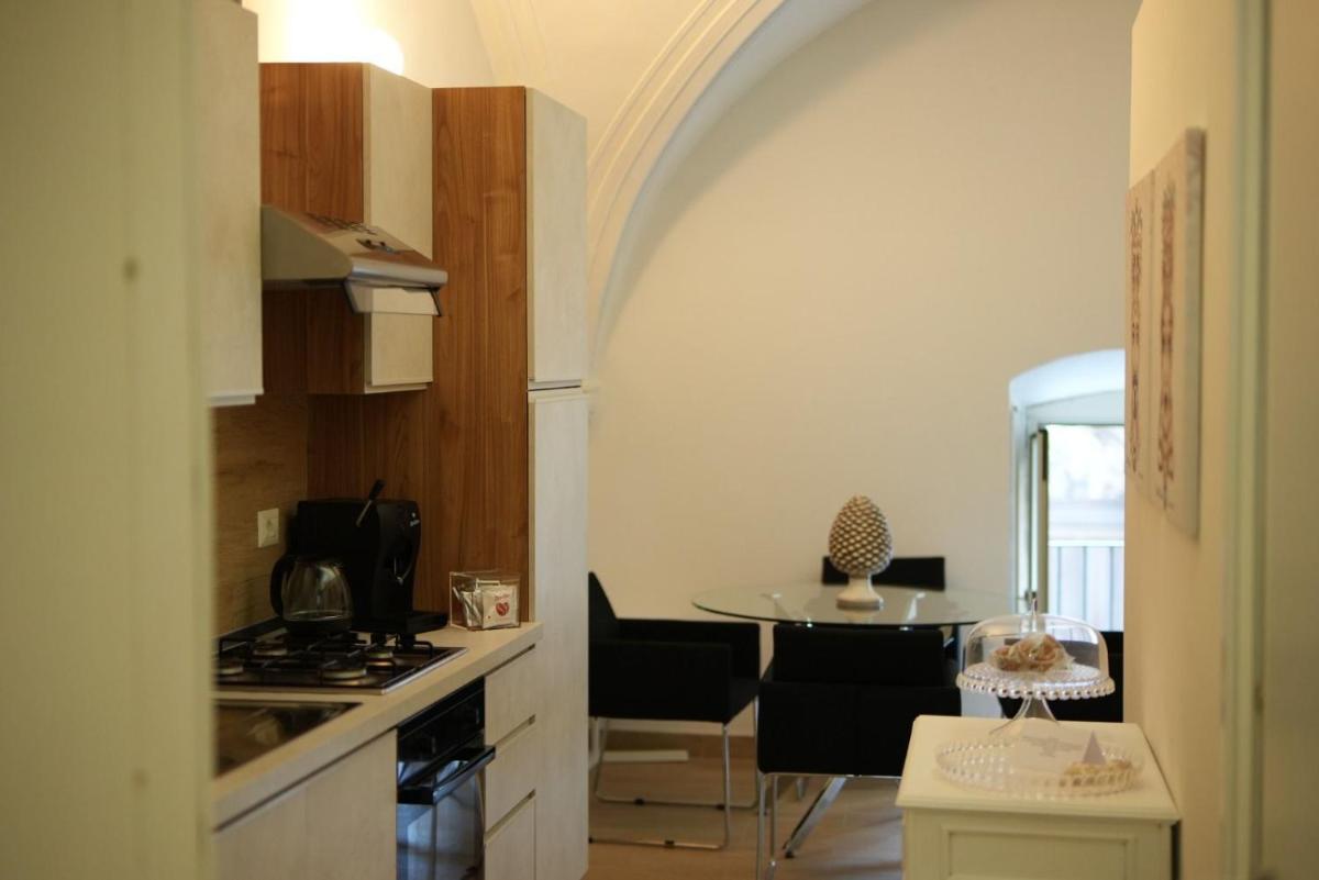 Suite 241 Catania en Catania — kitchen