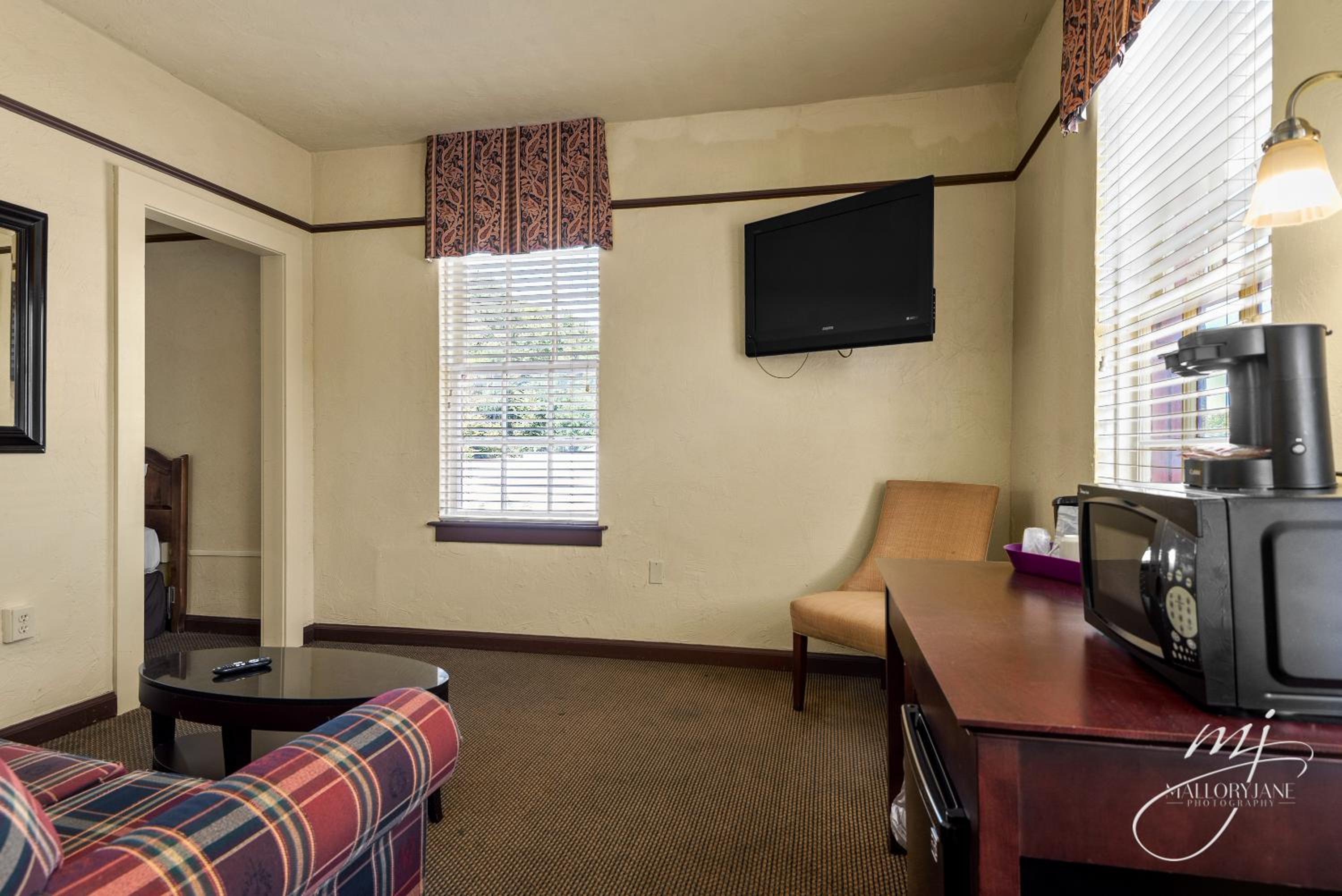 Harrison Vacations - Hotel Seville - Property Image 7