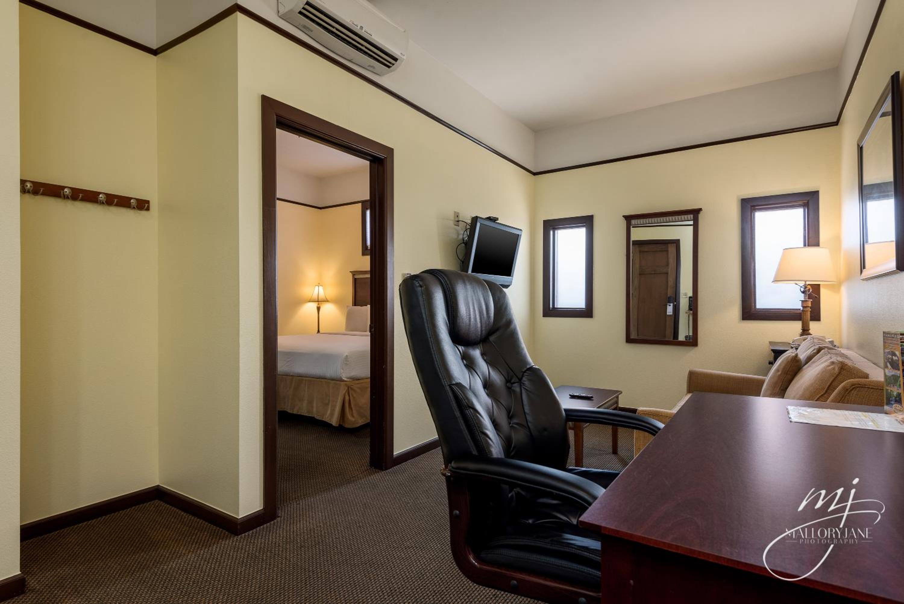 Harrison Vacations - Hotel Seville - Property Image 3