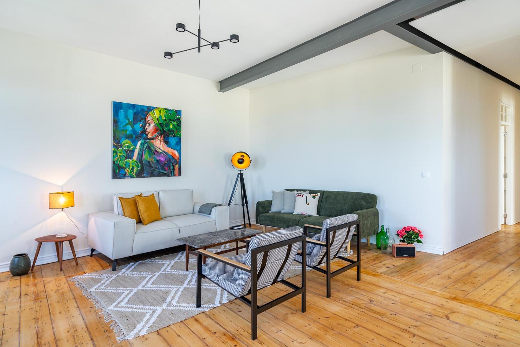 Whome - Brand New Luxury 4-Bed with Riverside Views & AC view 4