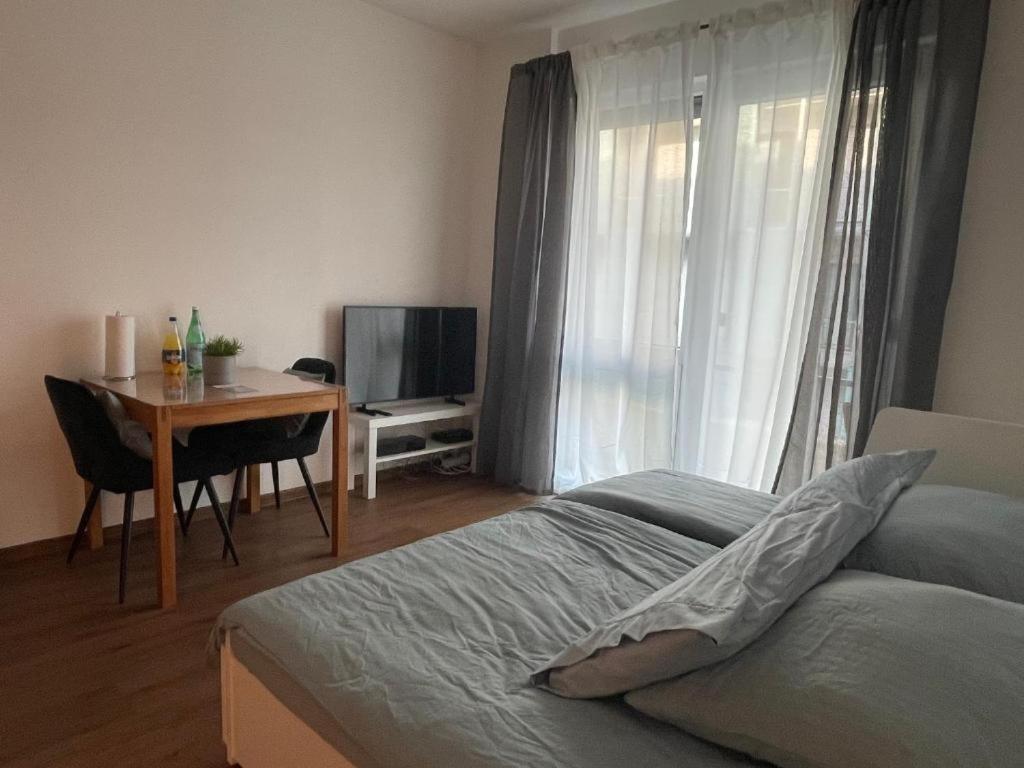 Ferienwohnung Emperors Baths - Cozy Modern Studio Apartments