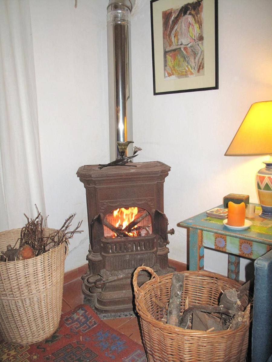 Cozy Country House near Beaches view 4