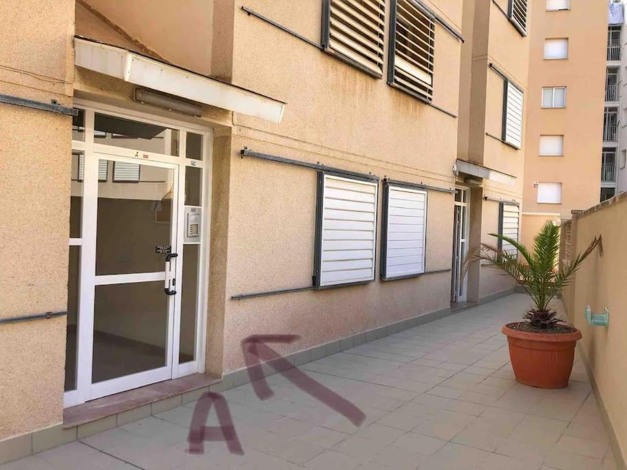 Brisa de Calafell - Davant la platja i amb parking view 5
