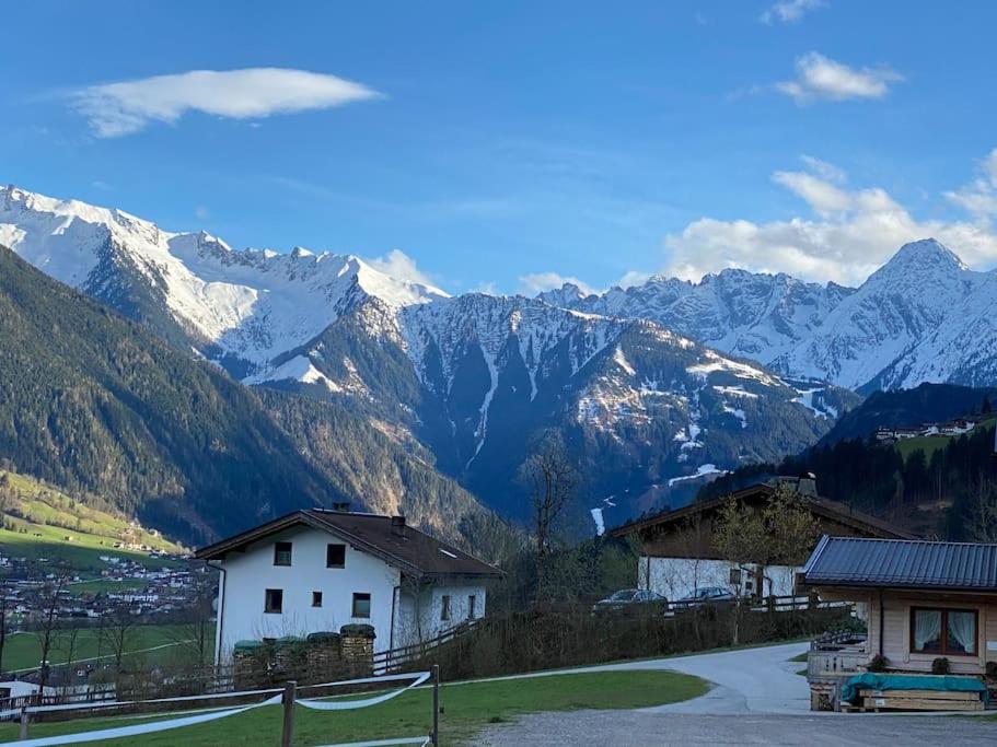 Ferienhaus Zillertal Panorama Blick Balkon Sauna