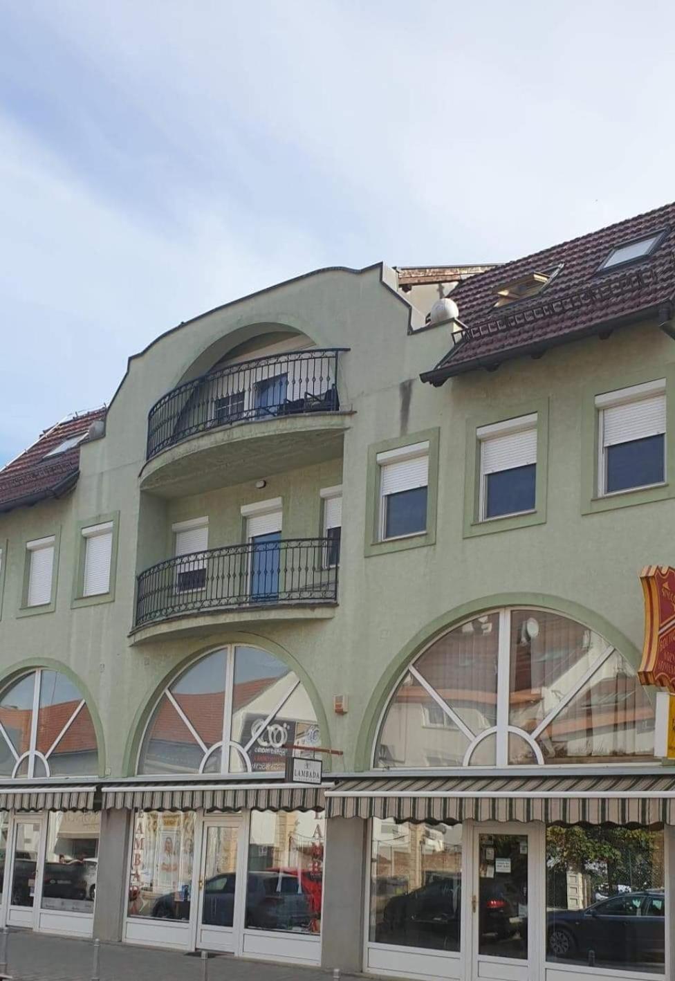 Hotel Apartman ANDREA - Image 1