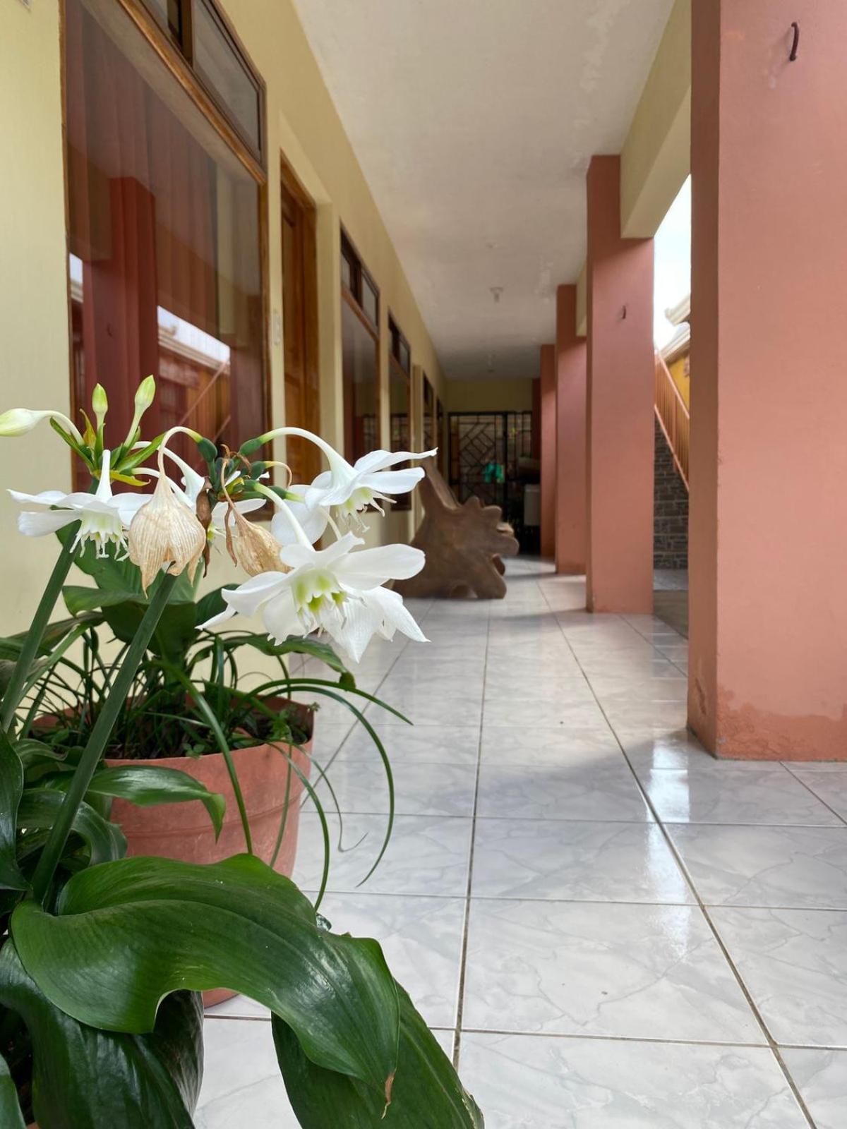 Hotel La Puesta Del Sol B&B