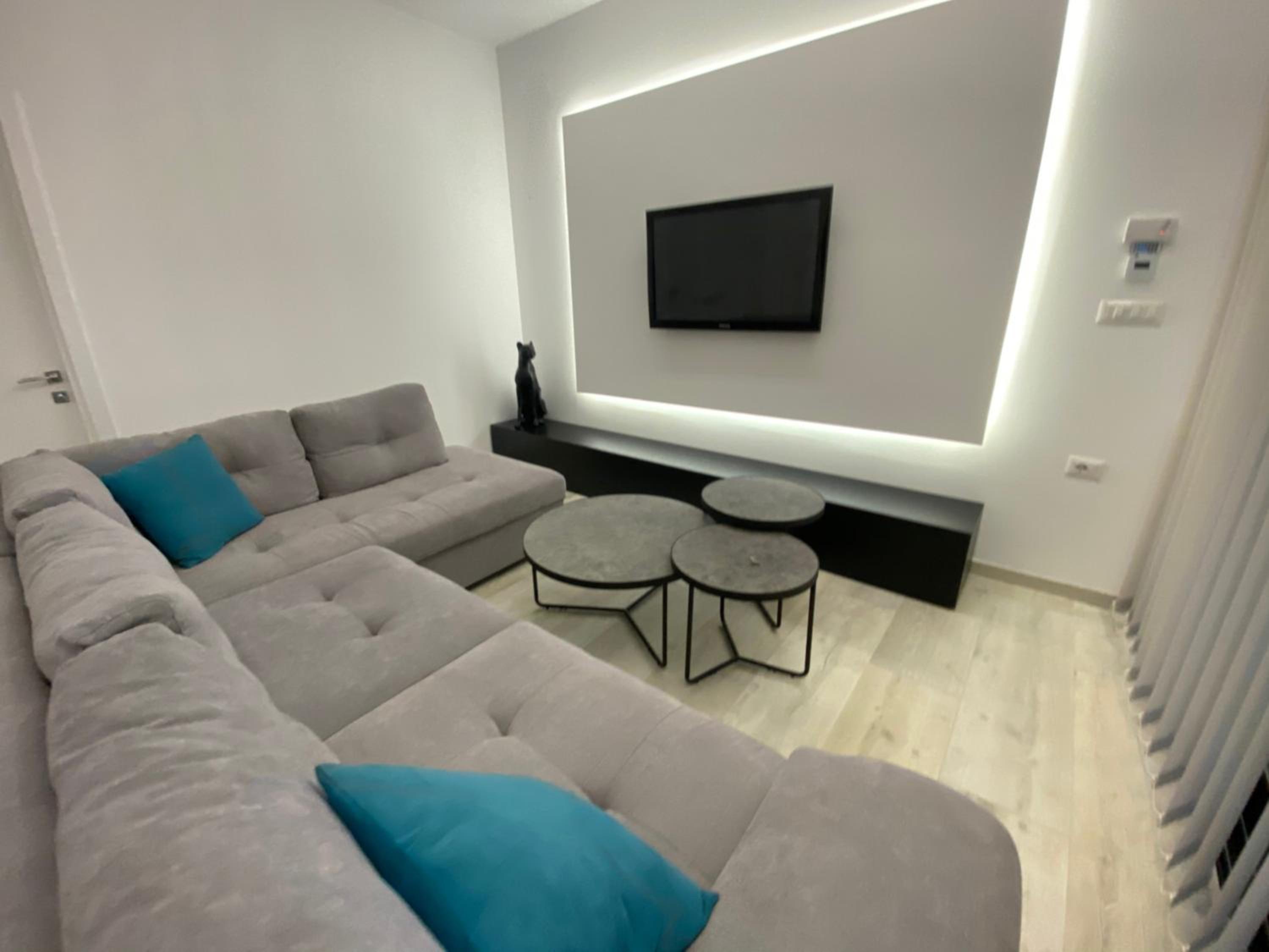 White Beach Villa 2 - Luxury