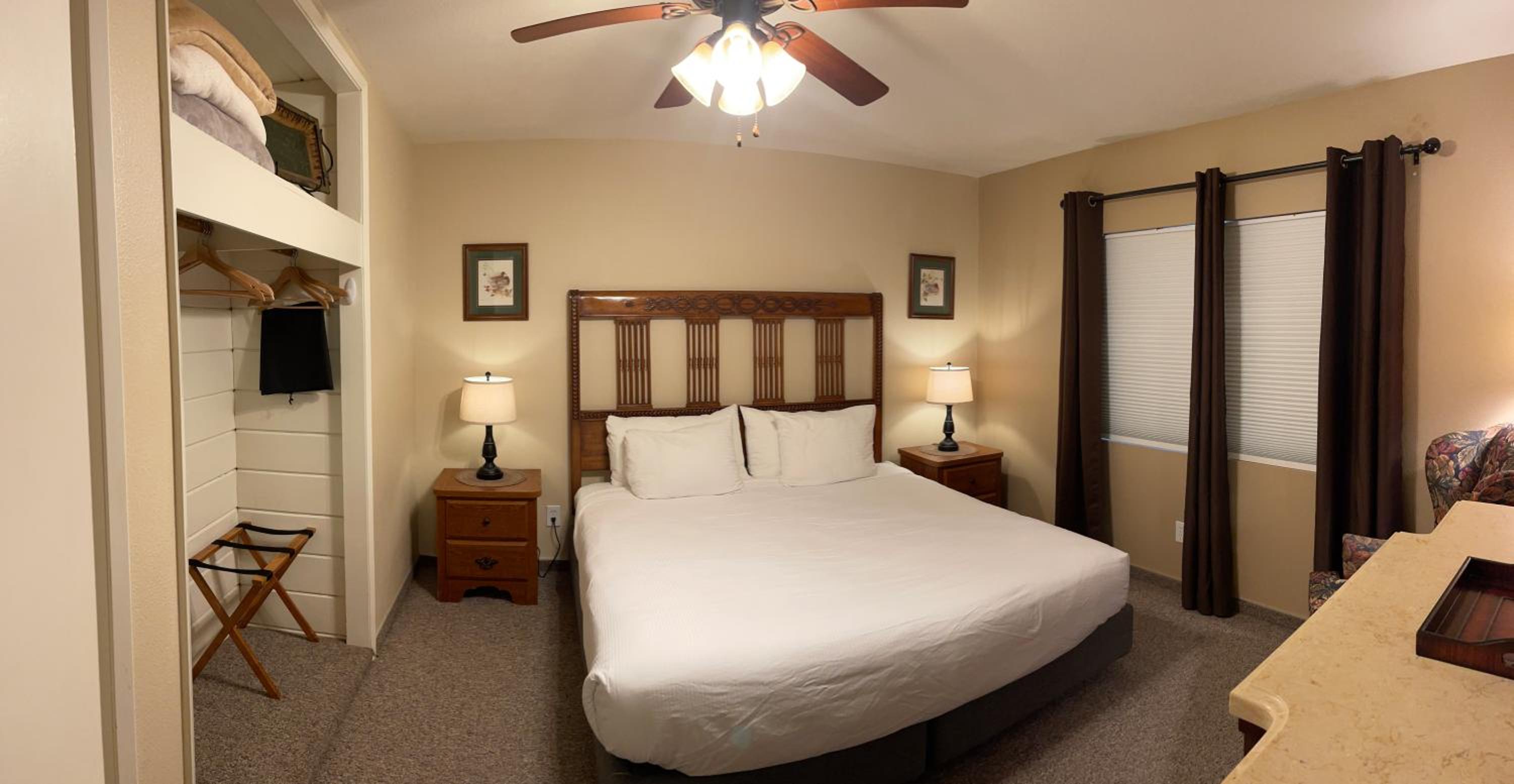 Indian Creek Lodge