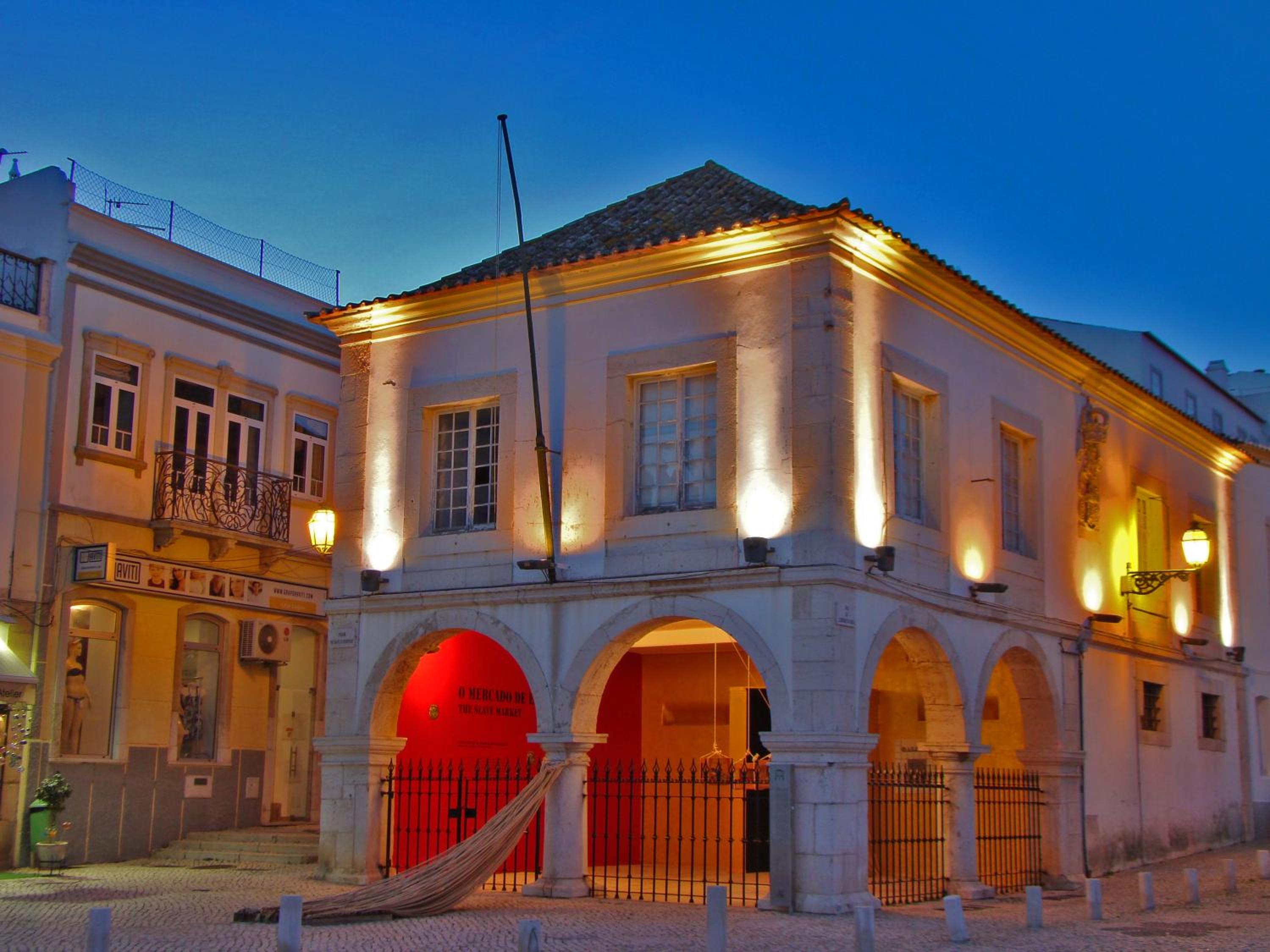 Villa Doris Suites