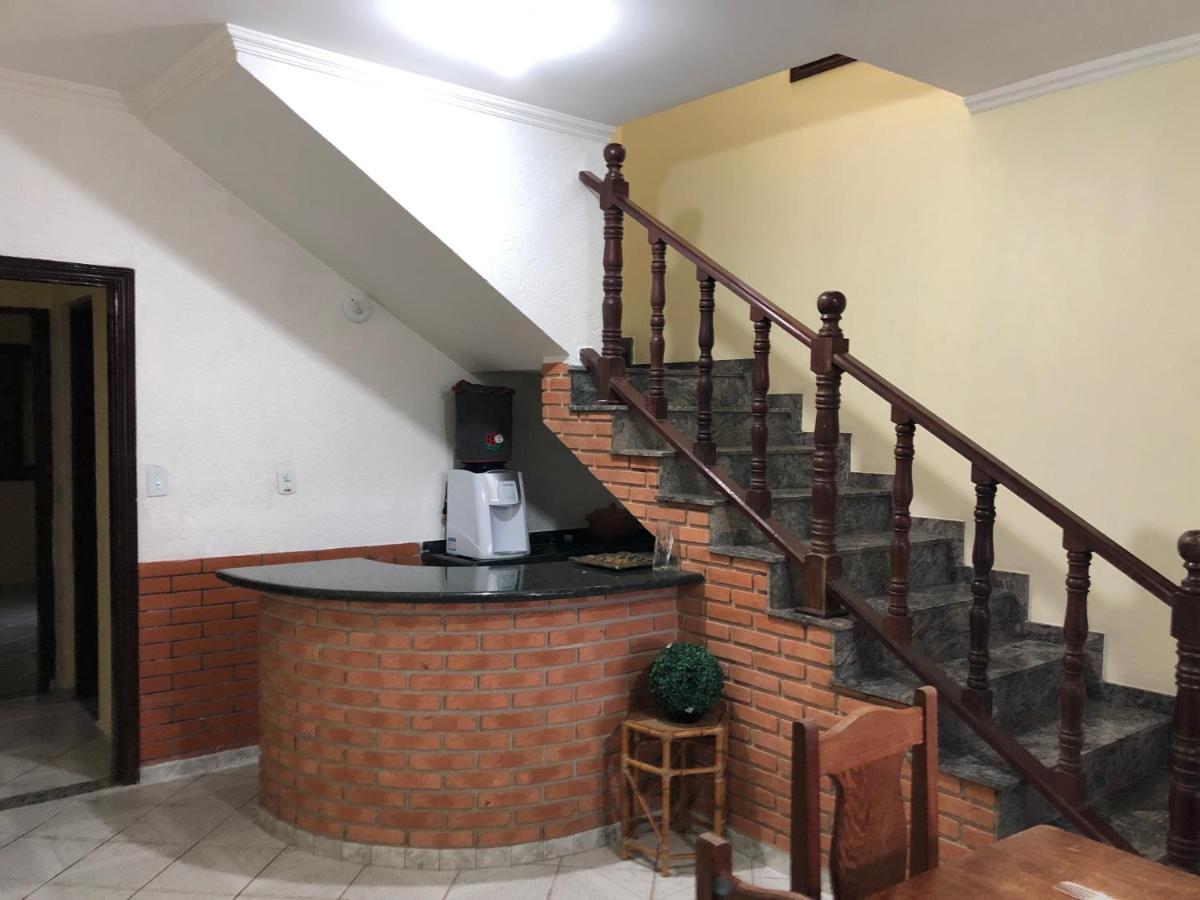 Sobrado 4 dorm Cond. Fechado Praia da Mococa Caraguatatuba