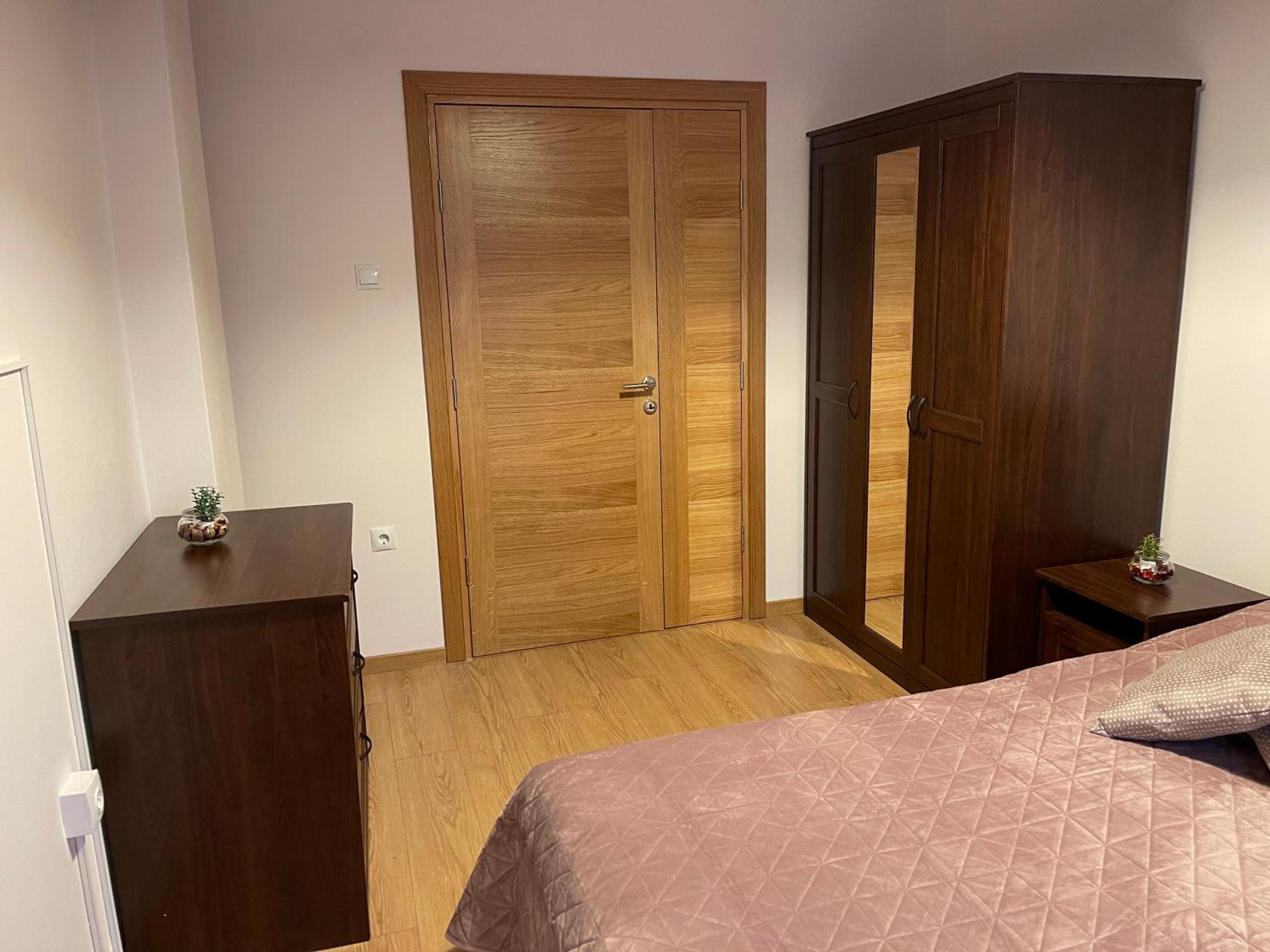 Thessaloniki Vacations - Luxury furnished apartment, near the center Gallery 55 - Property Image 2