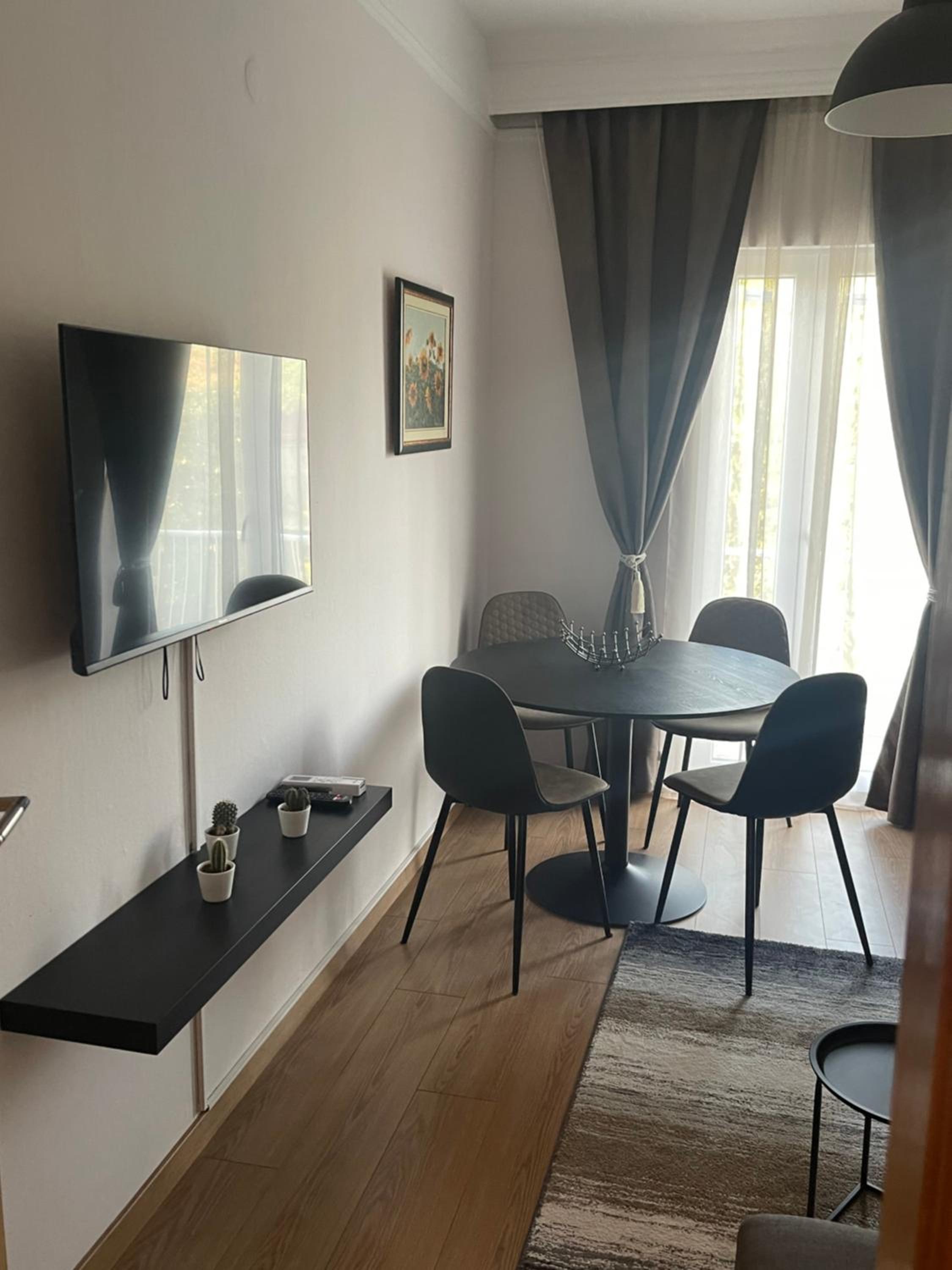 Thessaloniki Vacations - Luxury furnished apartment, near the center Gallery 55 - Property Image 5