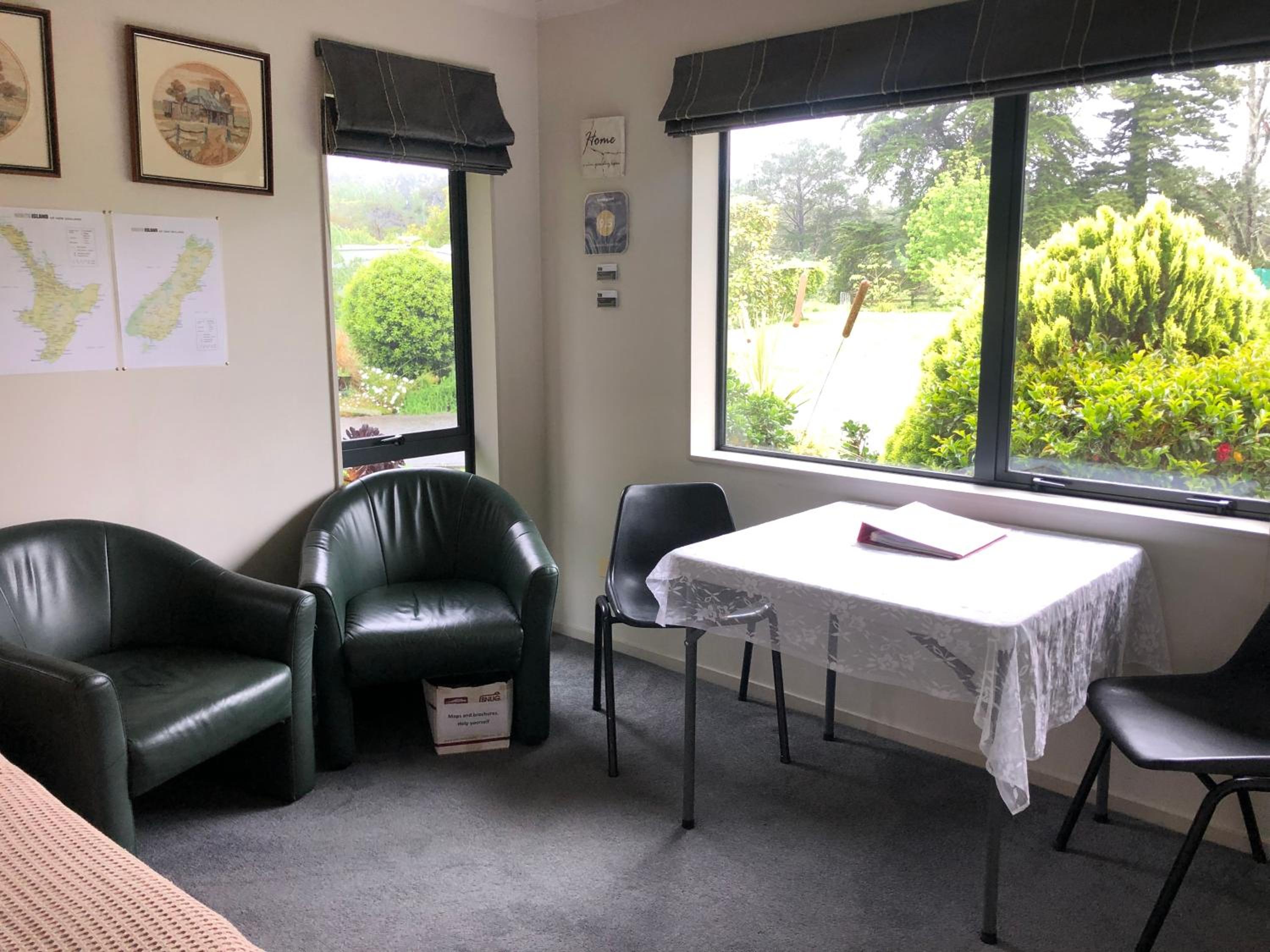 Silverdale Garden Stay view 5