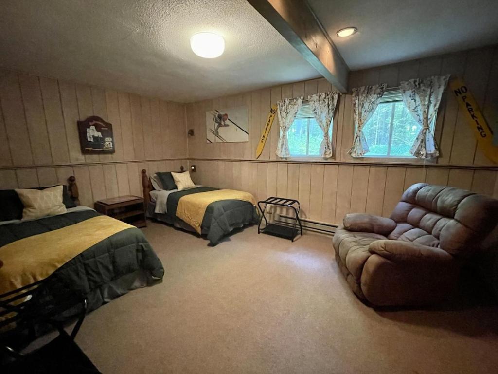 The Hidden Spruce Chalet view 5