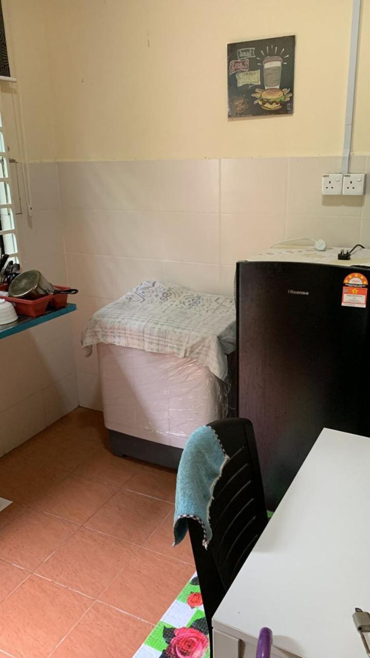 AK PERMATA HOMESTAY